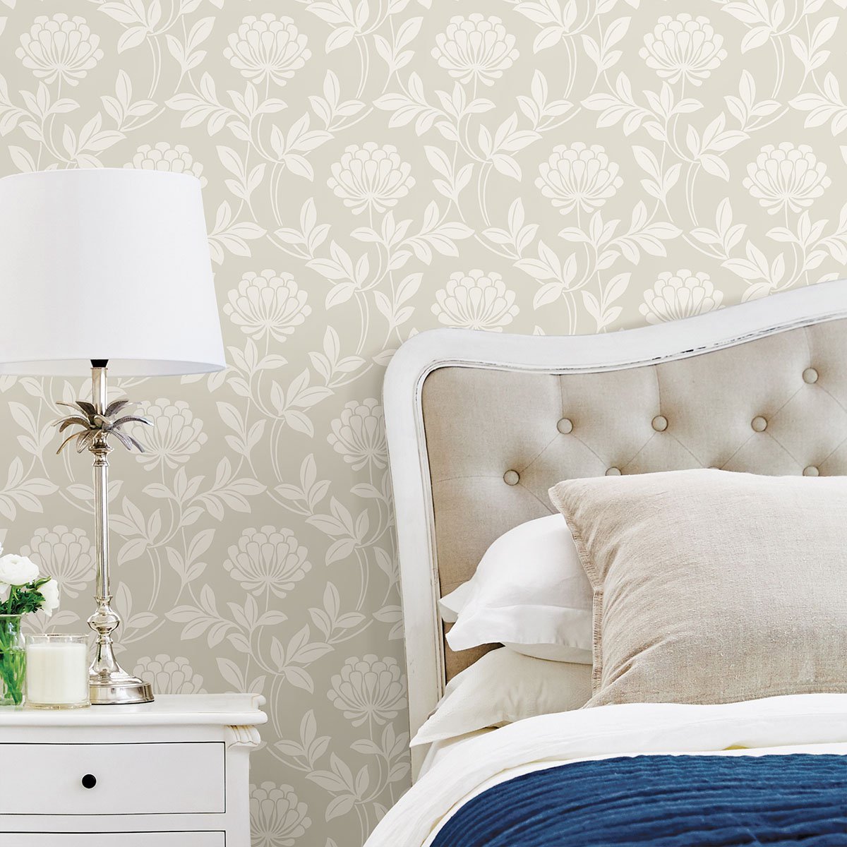 Ogilvy Platinum Floral Wallpaper