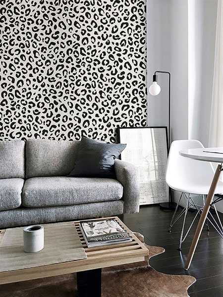 Dinah Black Leopard Print Wallpaper
