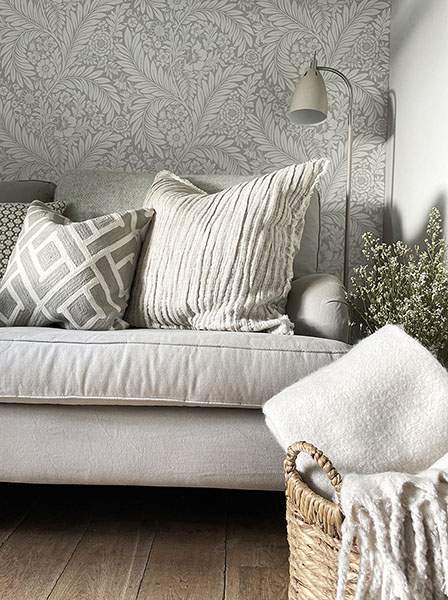 Florence Grey Leaf Wallpaper