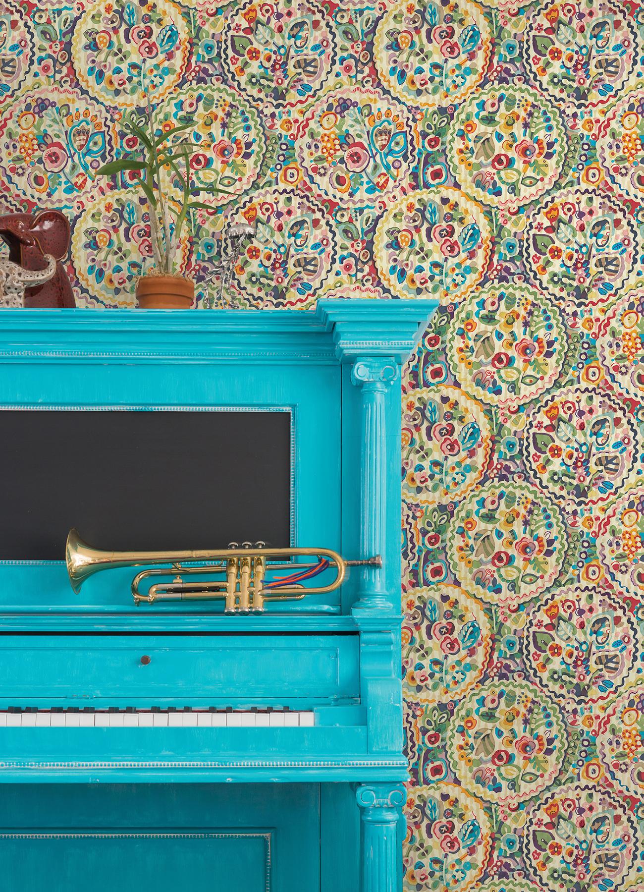 Caroline et Bettina Peel and Stick Wallpaper by NuWallpaper and Brewster