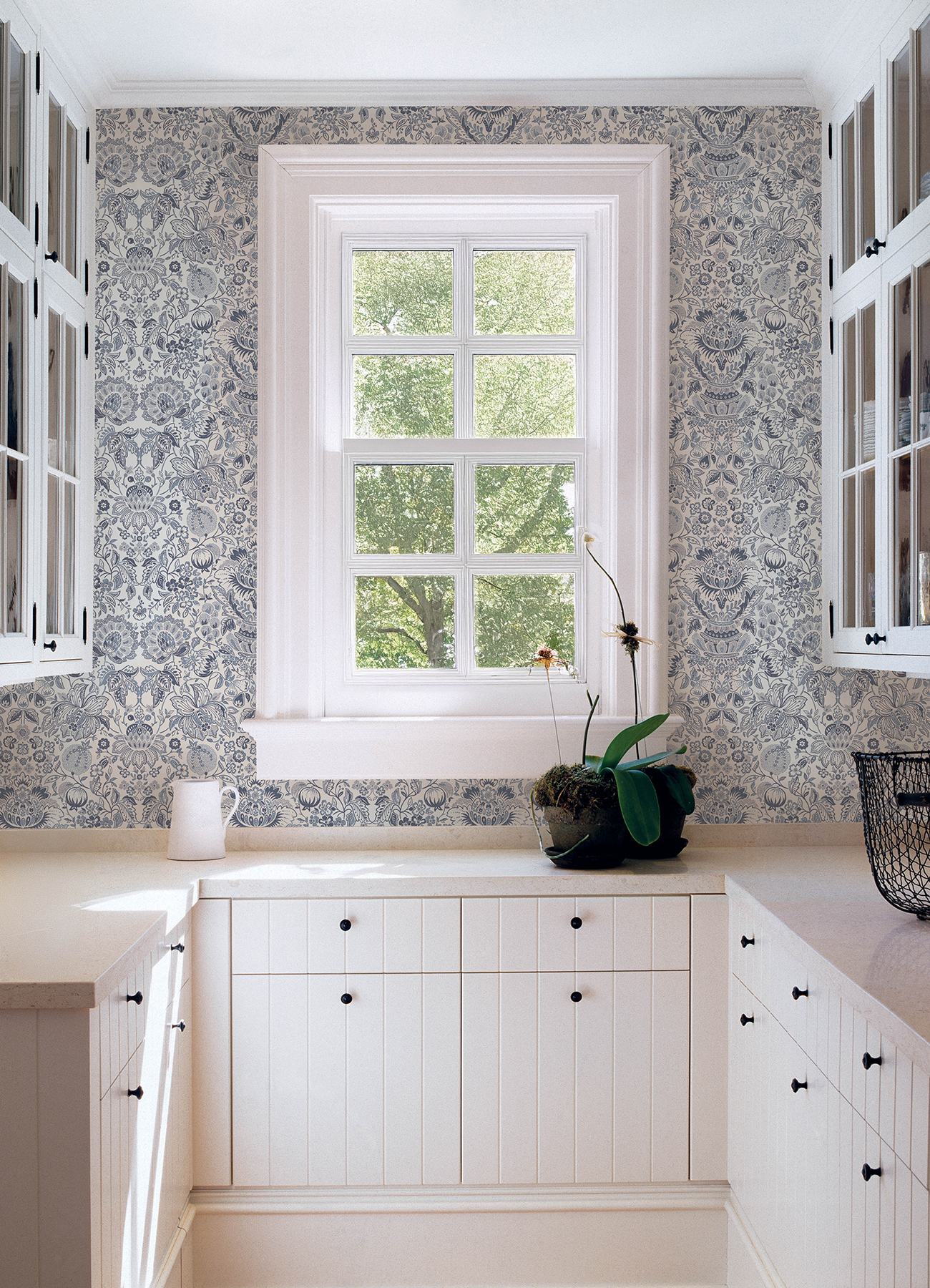 Blanche Blue Floral Damask Wallpaper