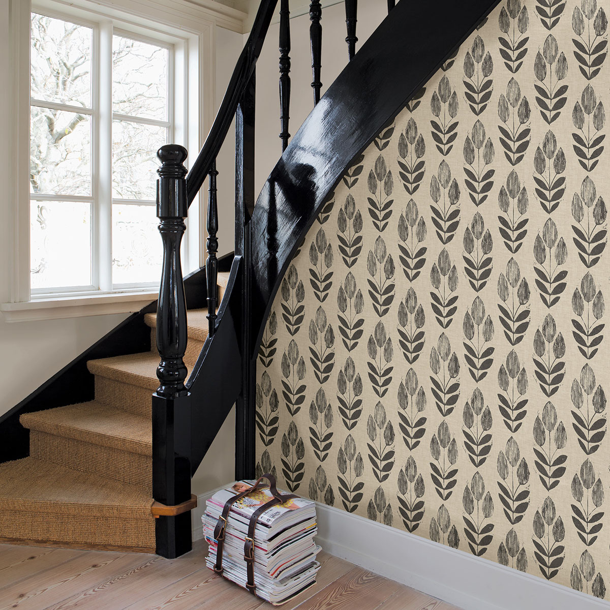 Garland Black Block Tulip Wallpaper