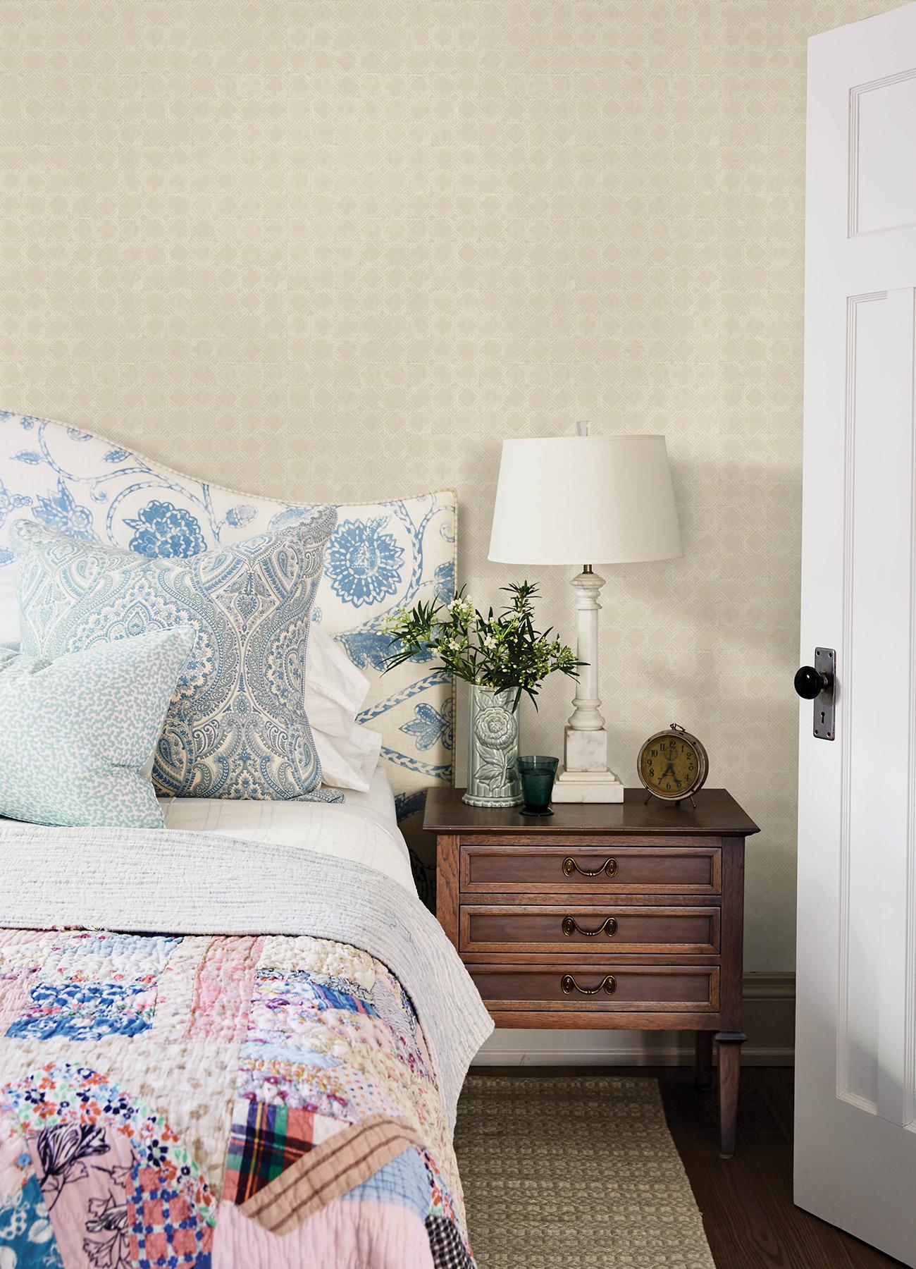 Kinfolk by Chesapeake and Brewster