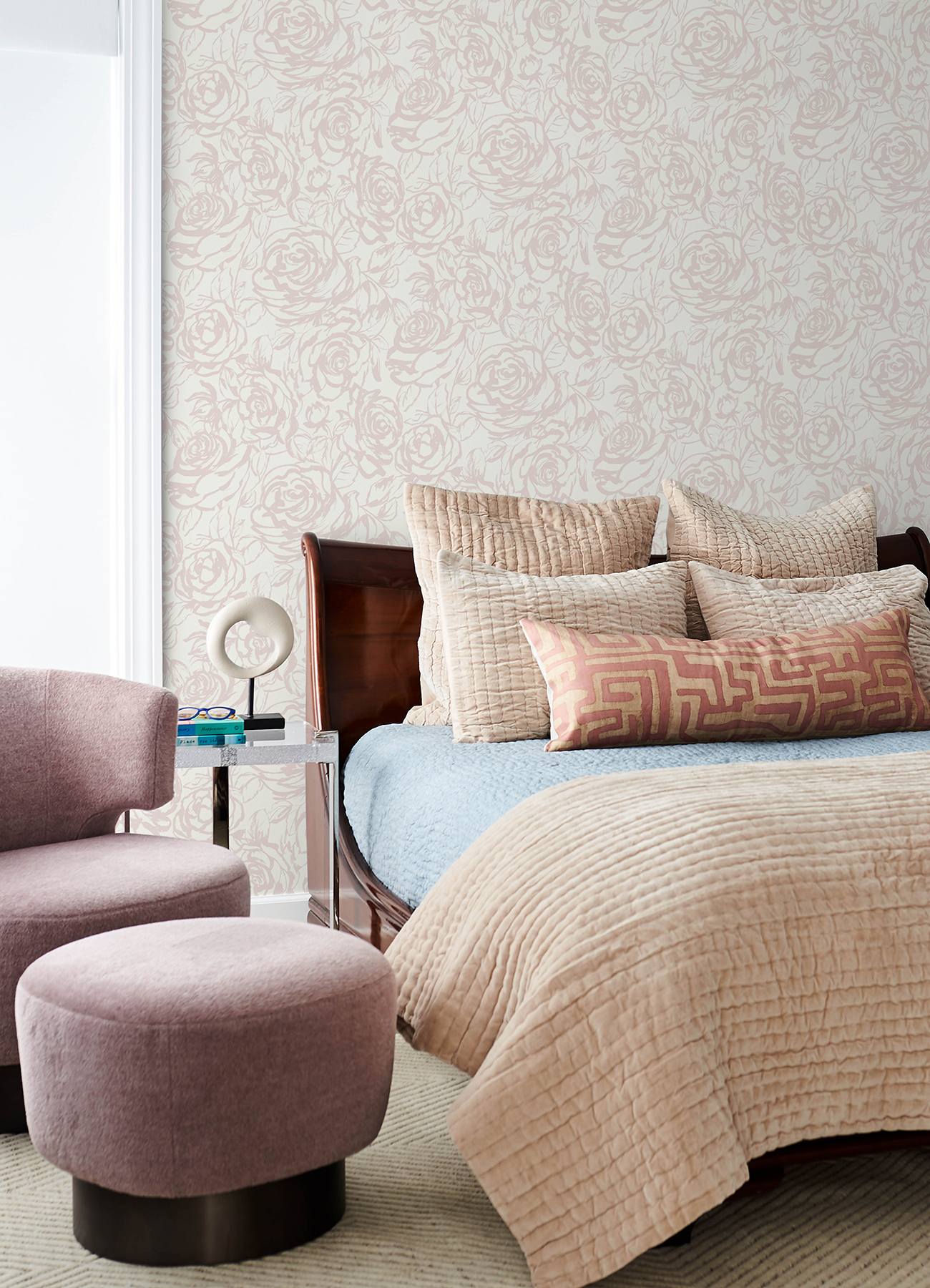 Nelda Light Pink Rose Wallpaper