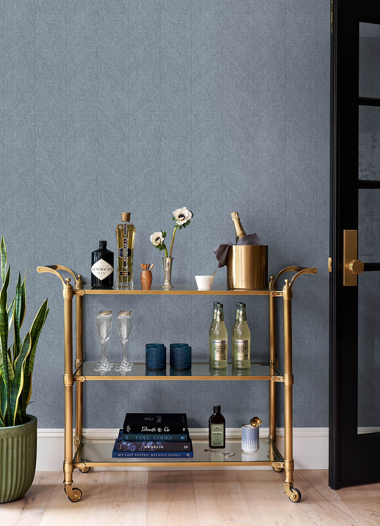 Kallam Light Blue Chevron Wallpaper
