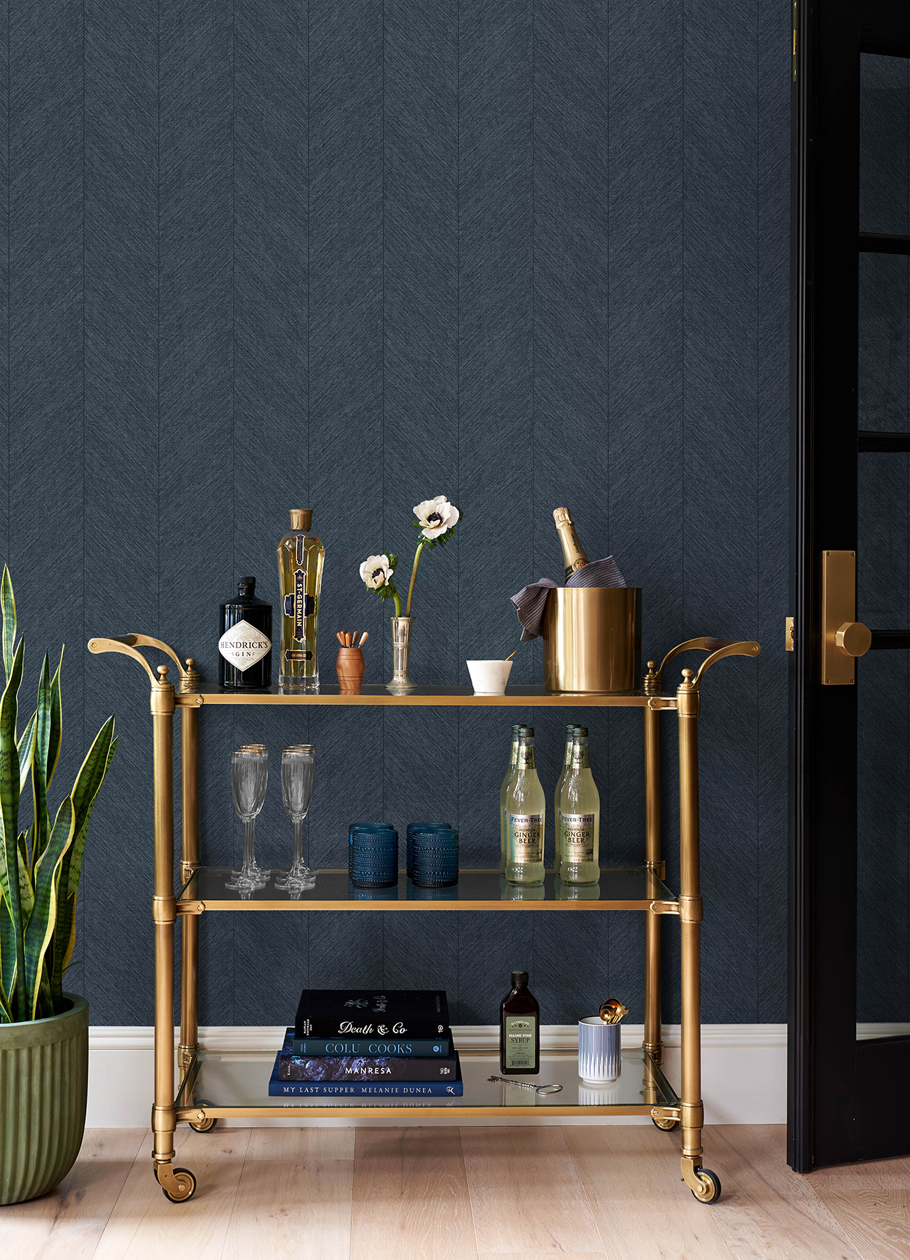 Kallam Indigo Chevron Wallpaper