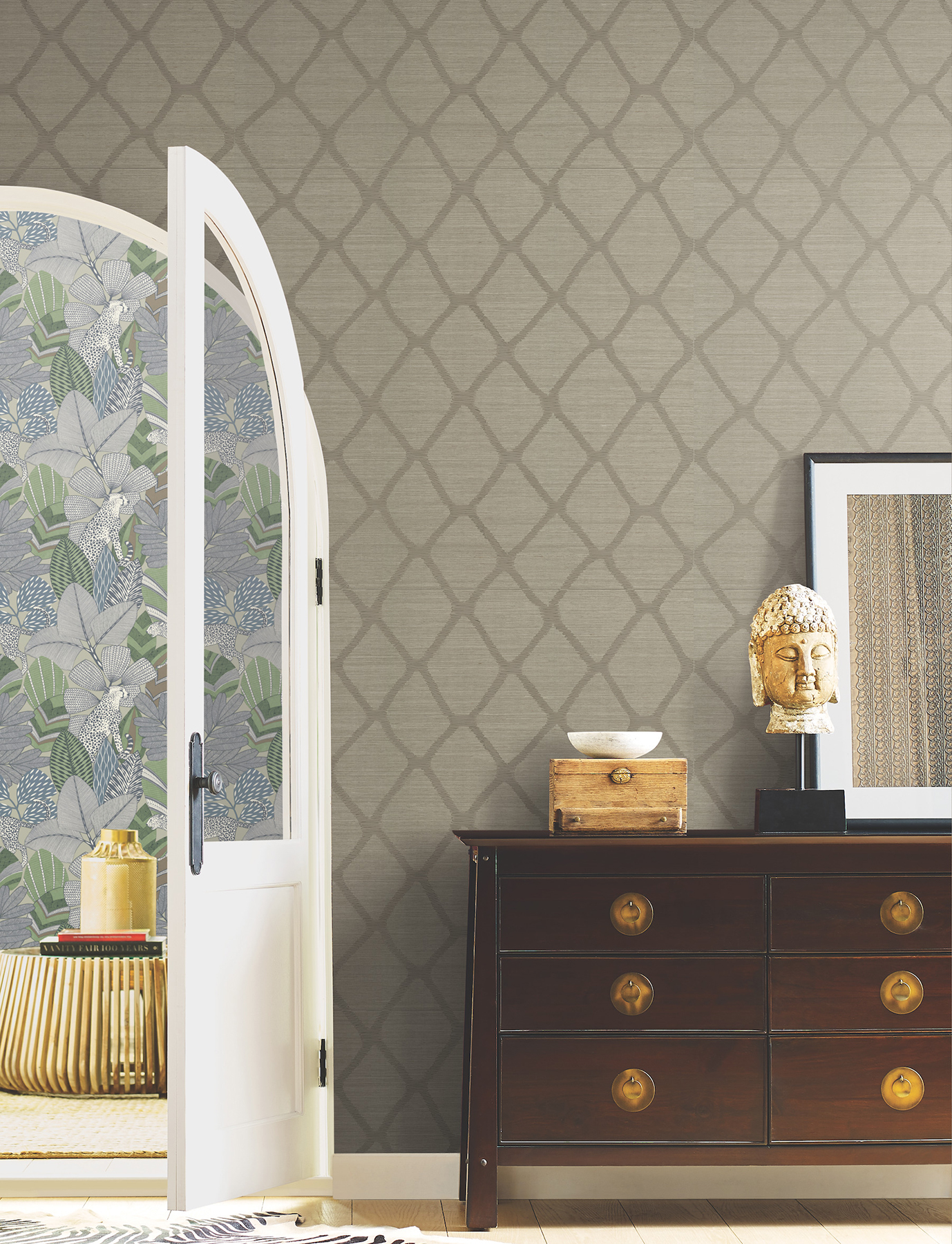 Tonga Taupe Wallpaper
