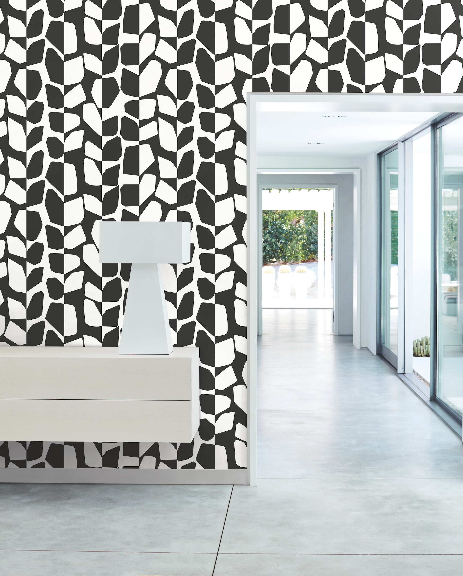 Black & White Primitive Vines Wallpaper