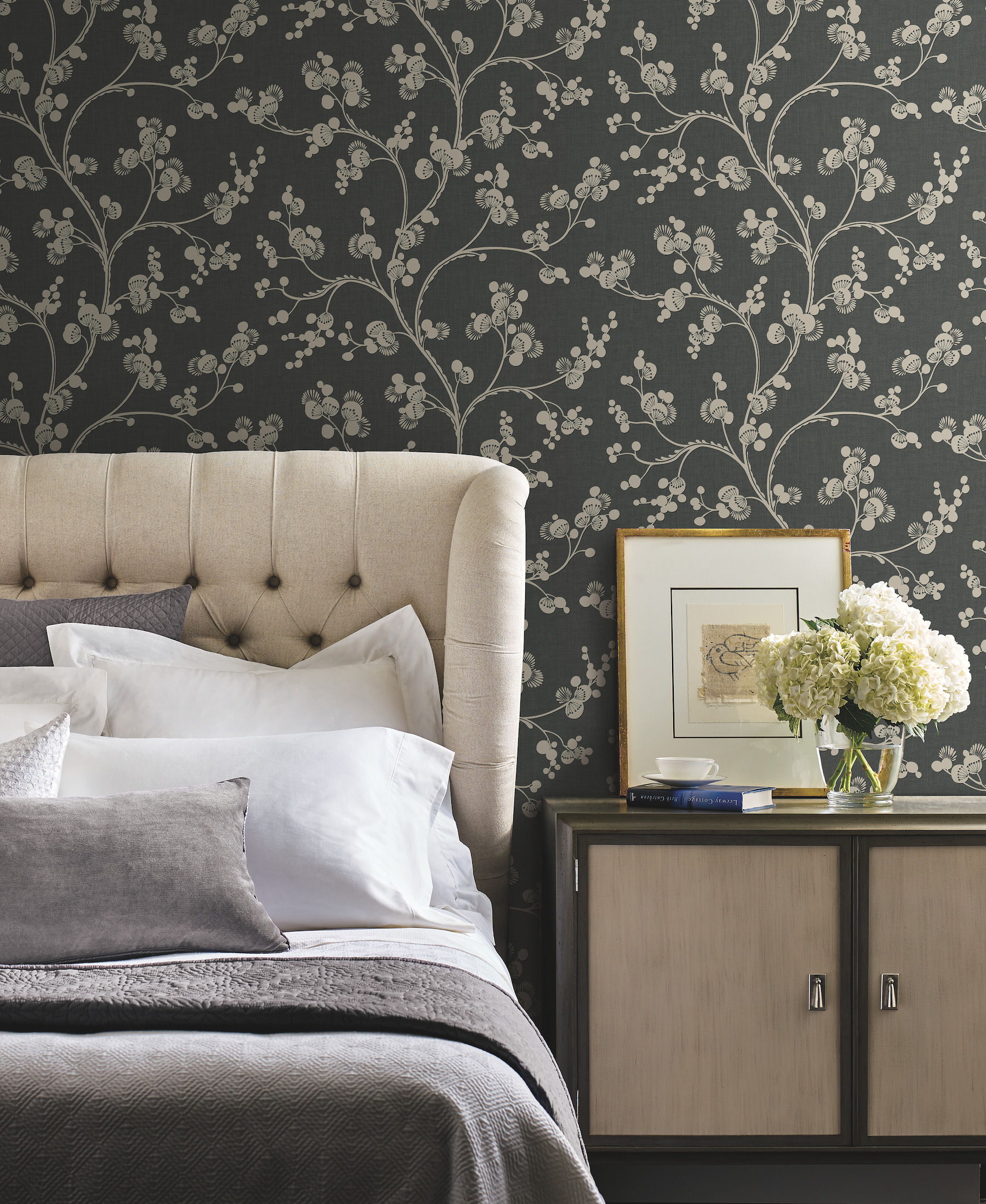 Black & Taupe Dahlia Trail Wallpaper