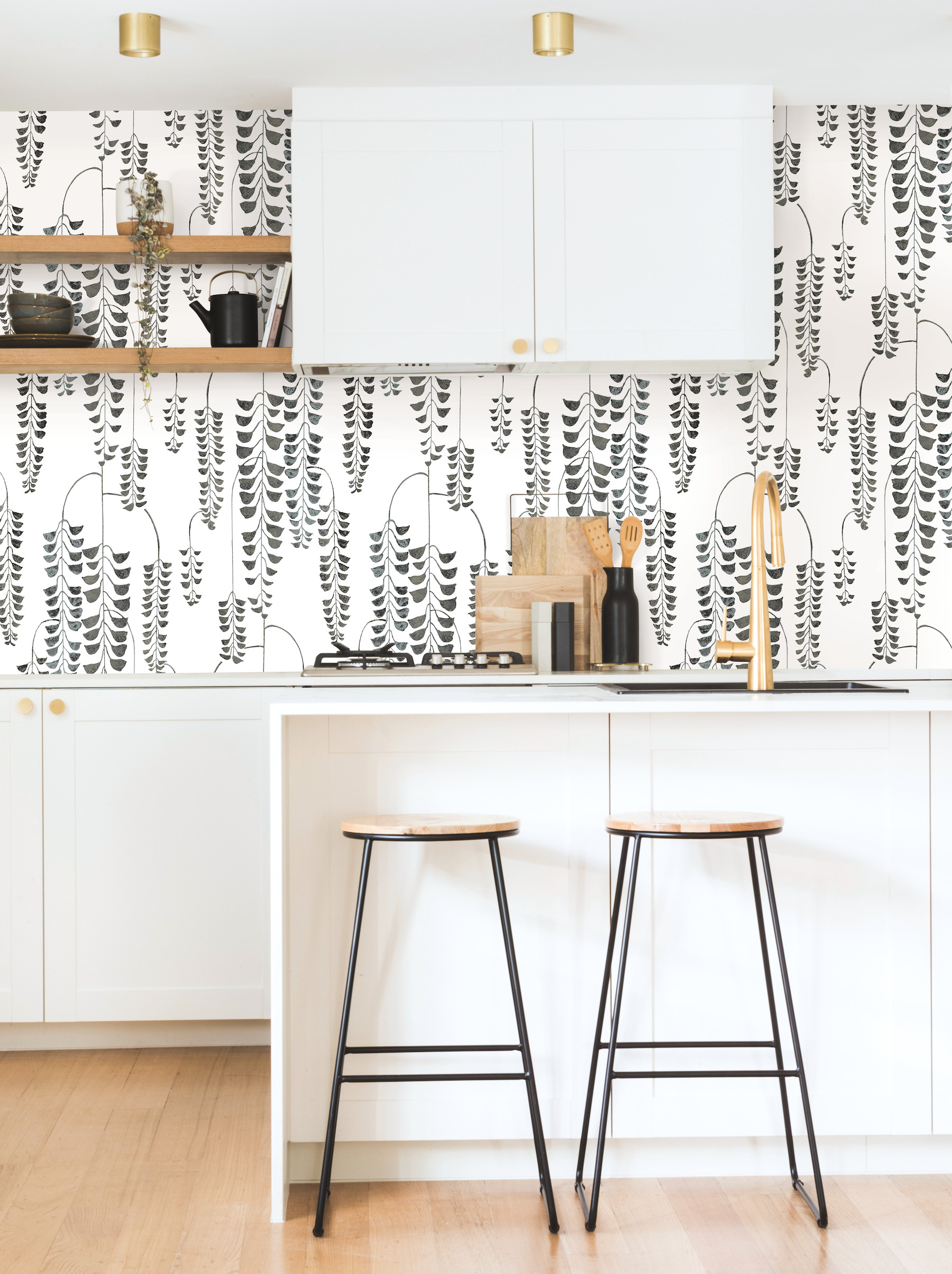 Deco Wisteria Black Metallic Wallpaper