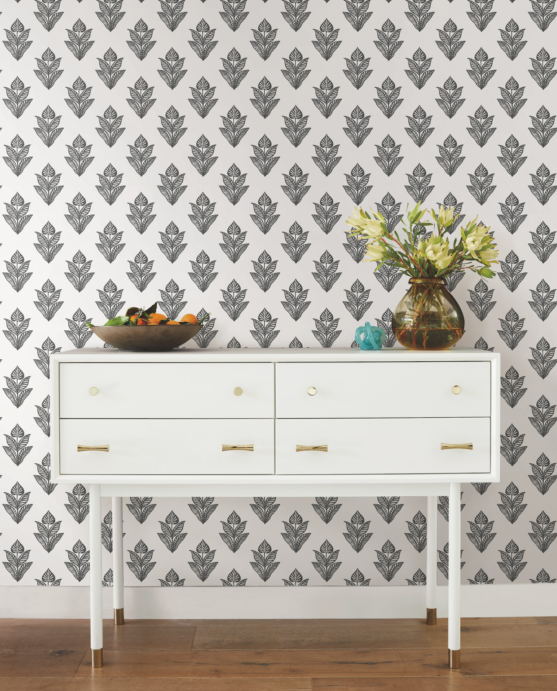 Lotus Motif Black & White Wallpaper
