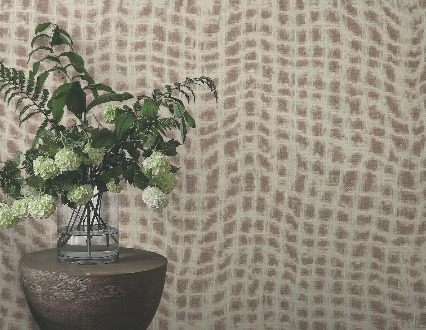Huri Taupe Wallpaper