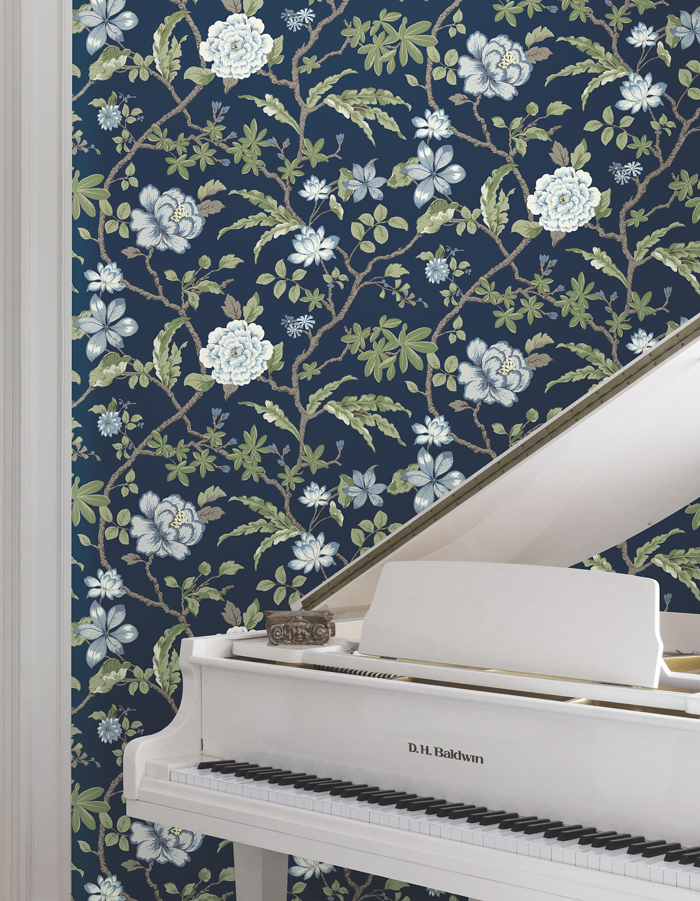 Courtyard Botanical Navy Wallpaper