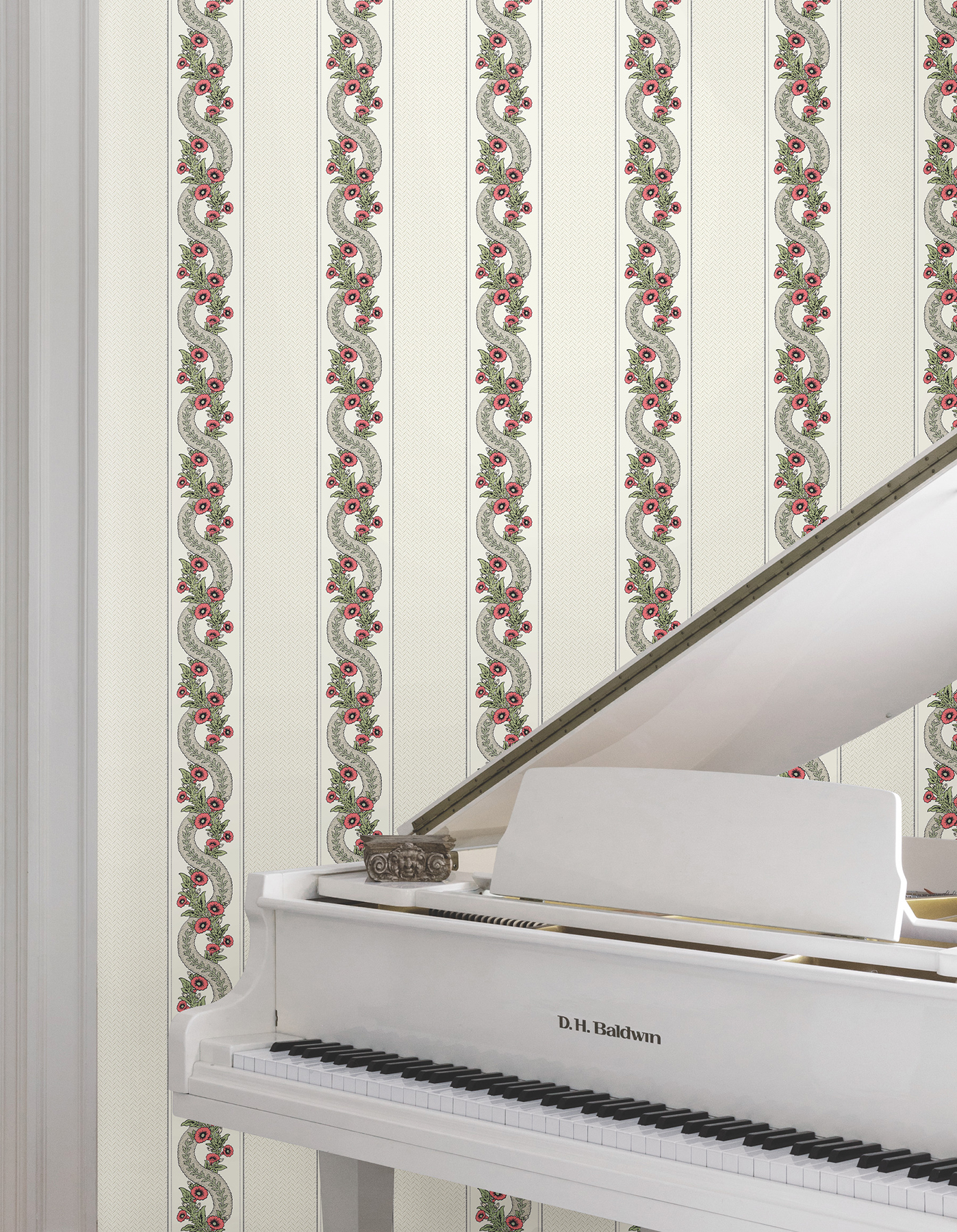 Abbey's Garland Red & Green Wallpaper