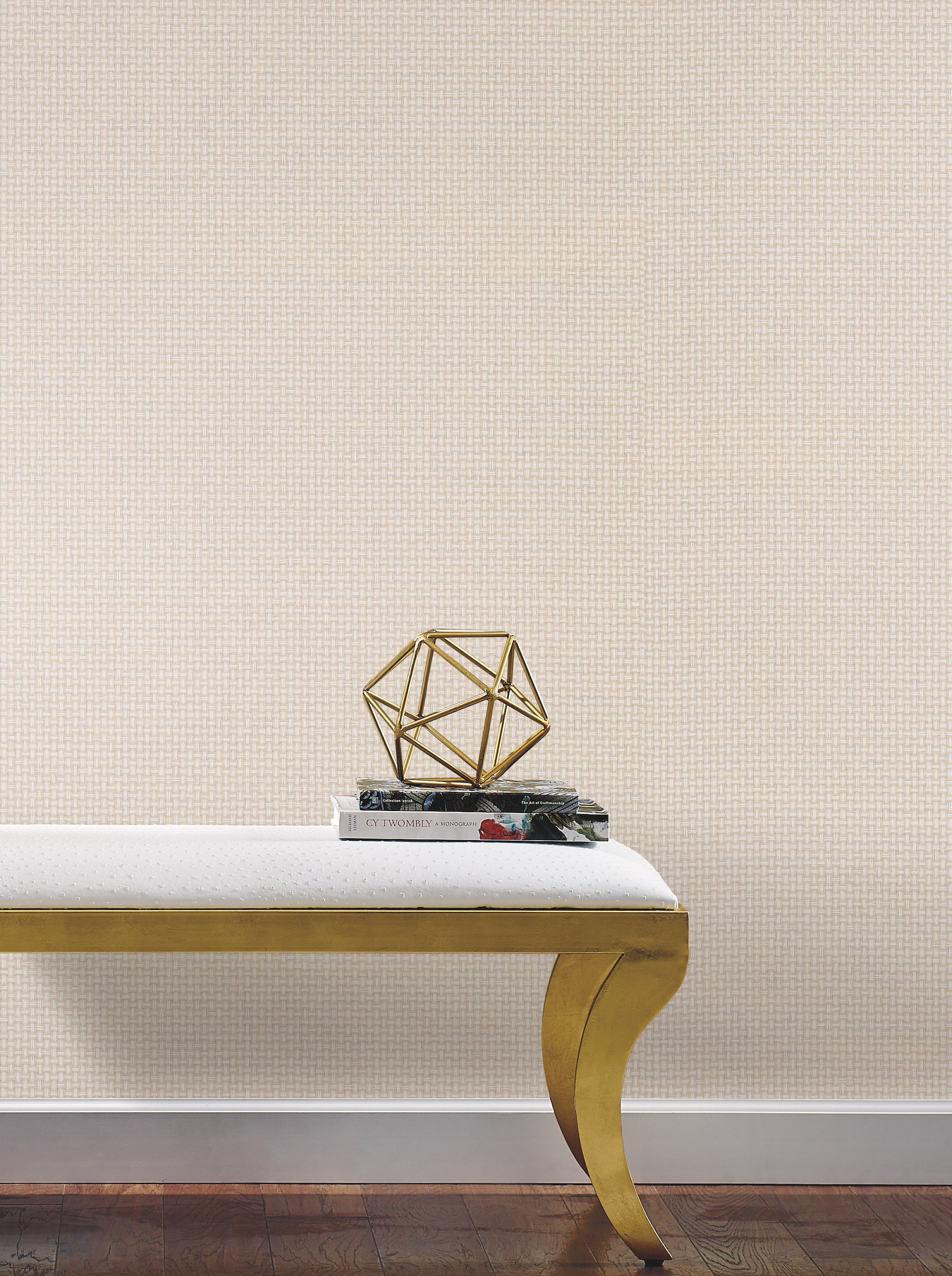 White Cottage Basket Wallpaper