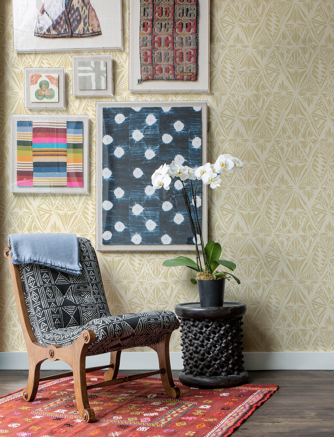 Urbane Yellow Diamonds Wallpaper