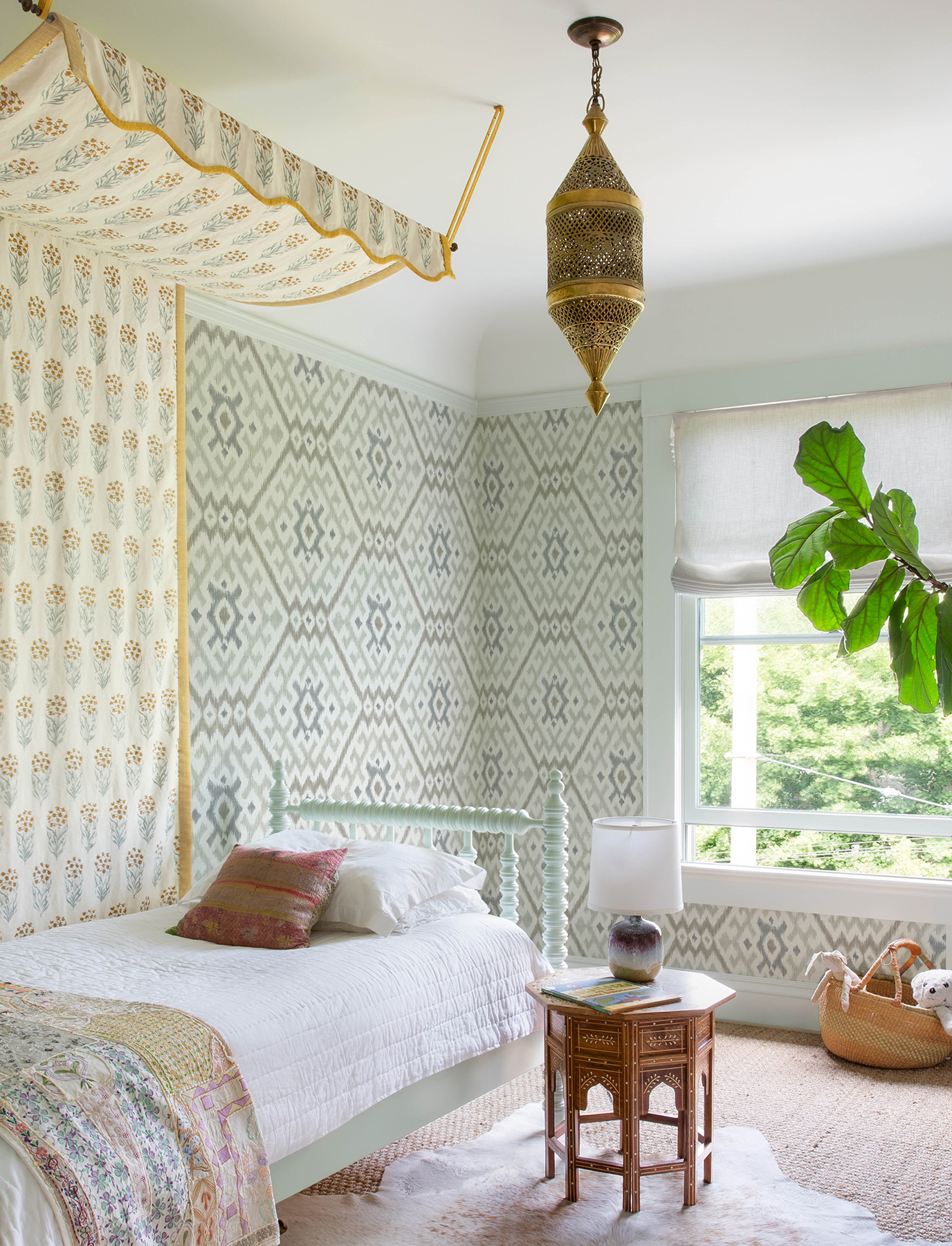Solola Stone Ikat Wallpaper
