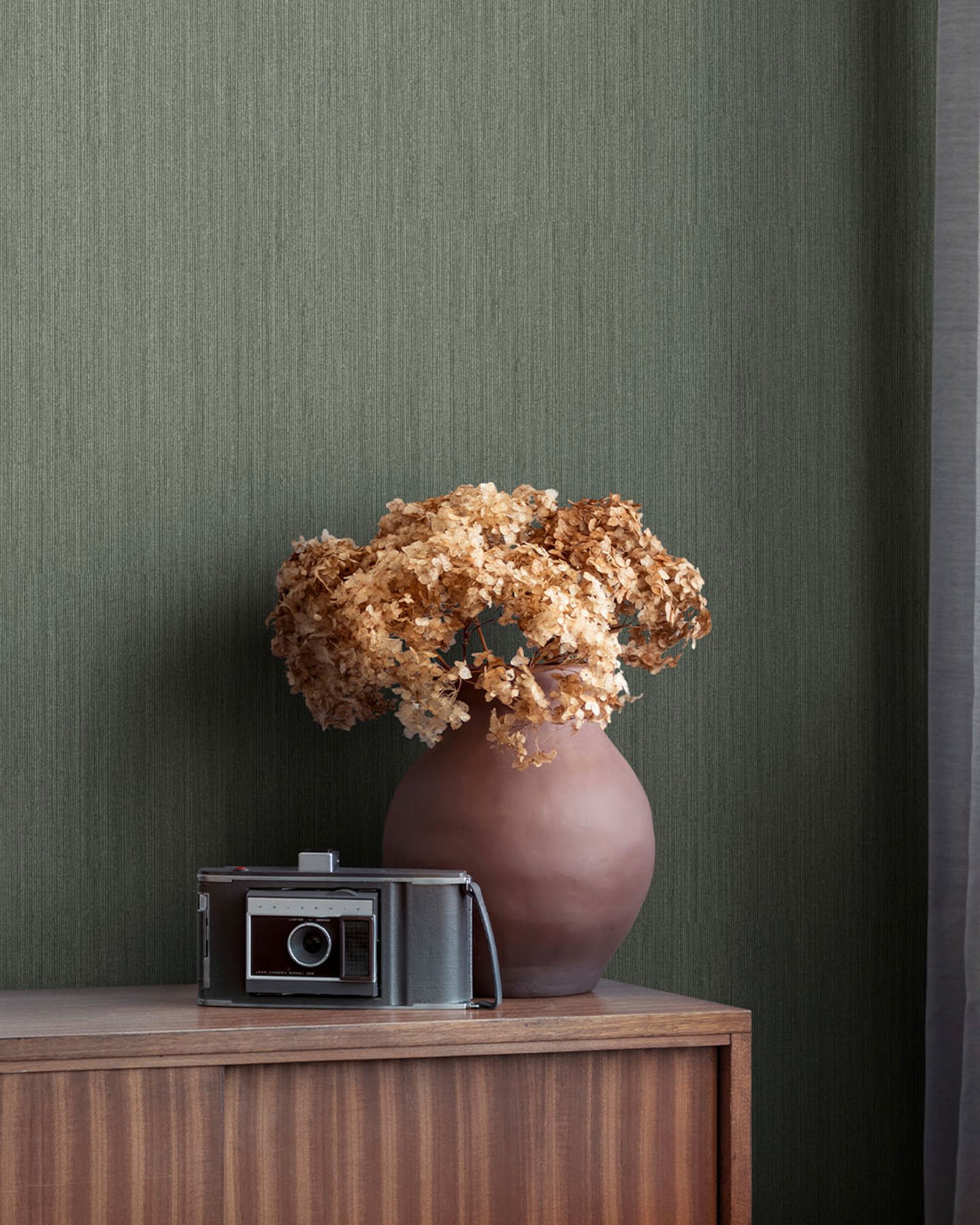 Midolin Mossa Dark Green Texture Wallpaper