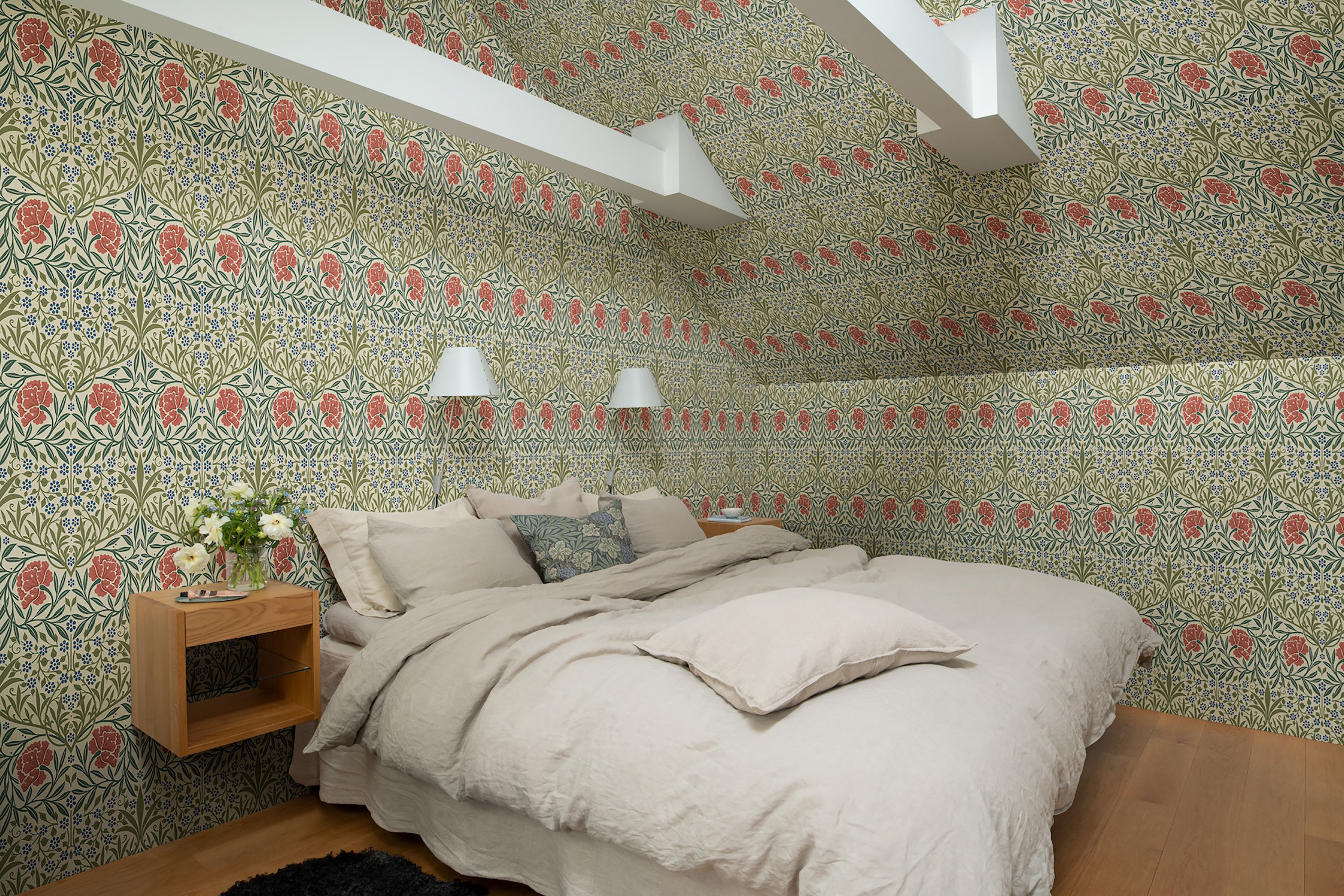 Oxford Union Green Floral Vines Wallpaper