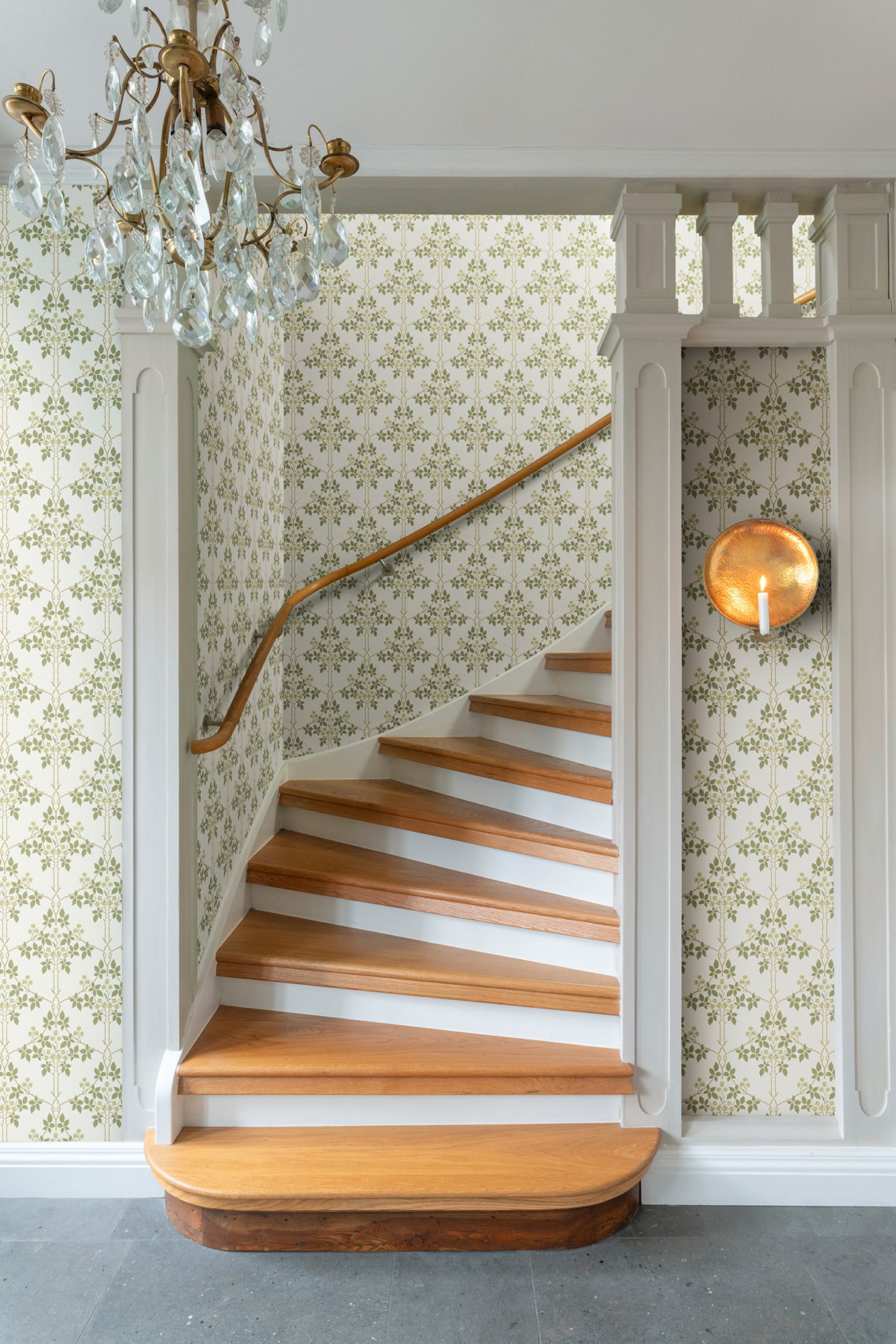 Blackberry Chartreuse Vine Trellis Wallpaper