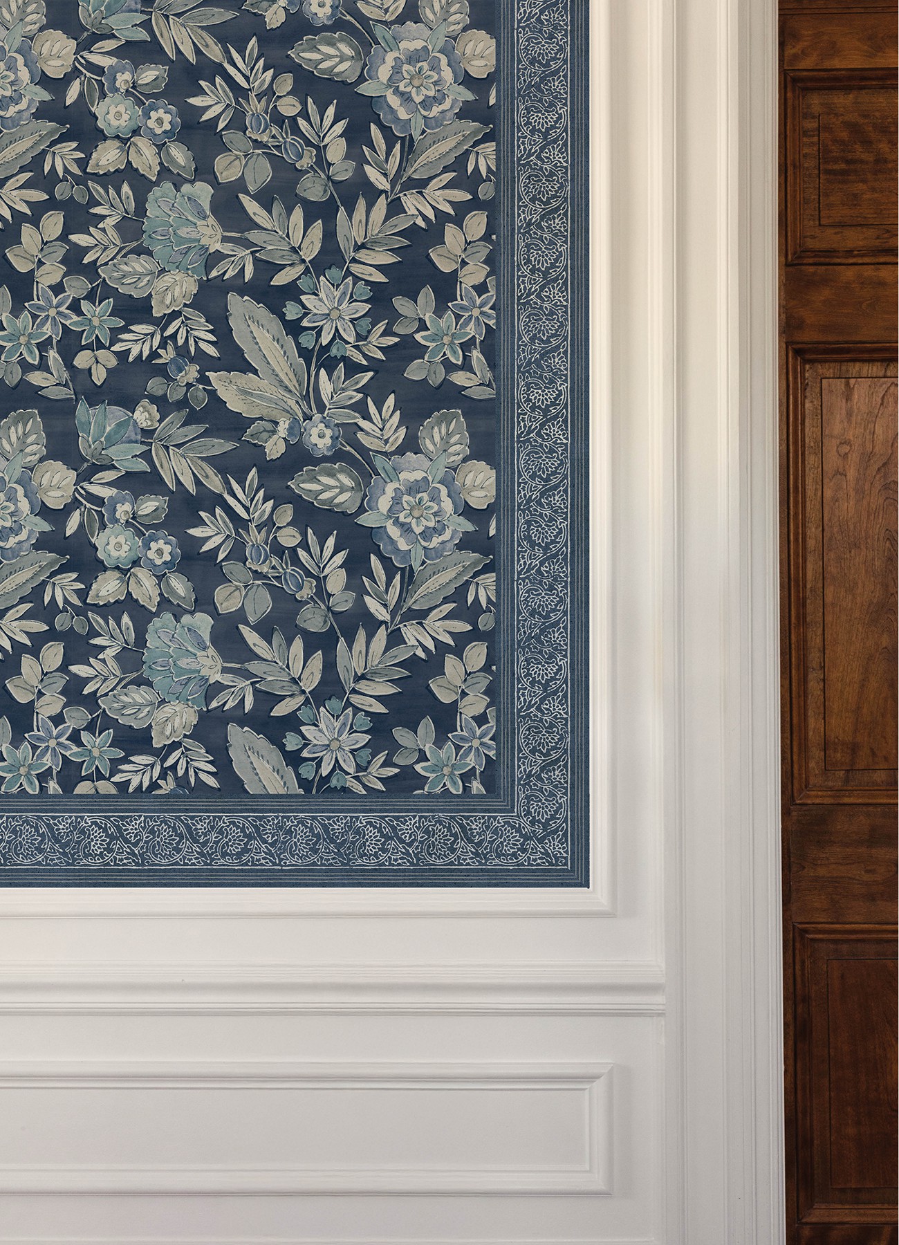 Carved Floral Blue Trim Wall Border