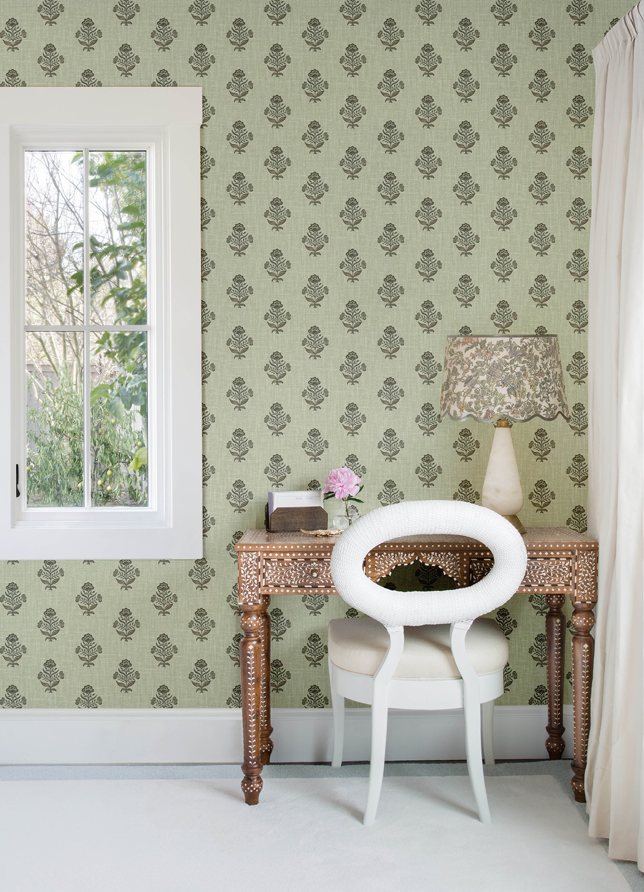 Hollyhock Green Floral Crest Wallpaper