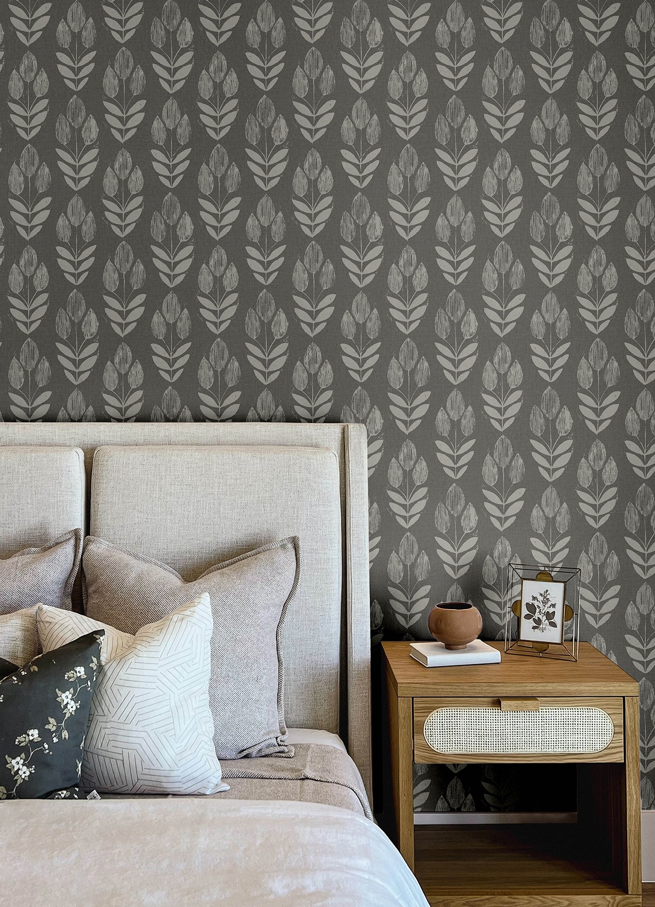 Garland Charcoal Block Tulip Wallpaper