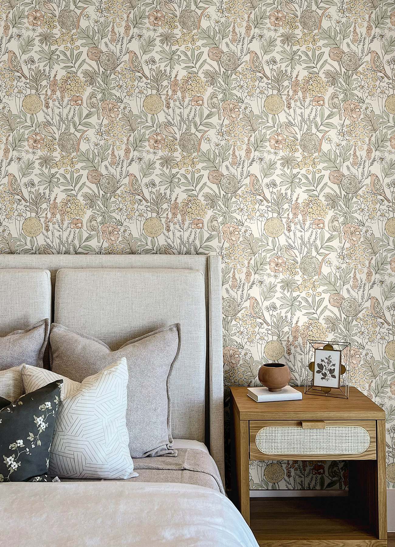 Goldfinch Peach Birds and Blooms Wallpaper