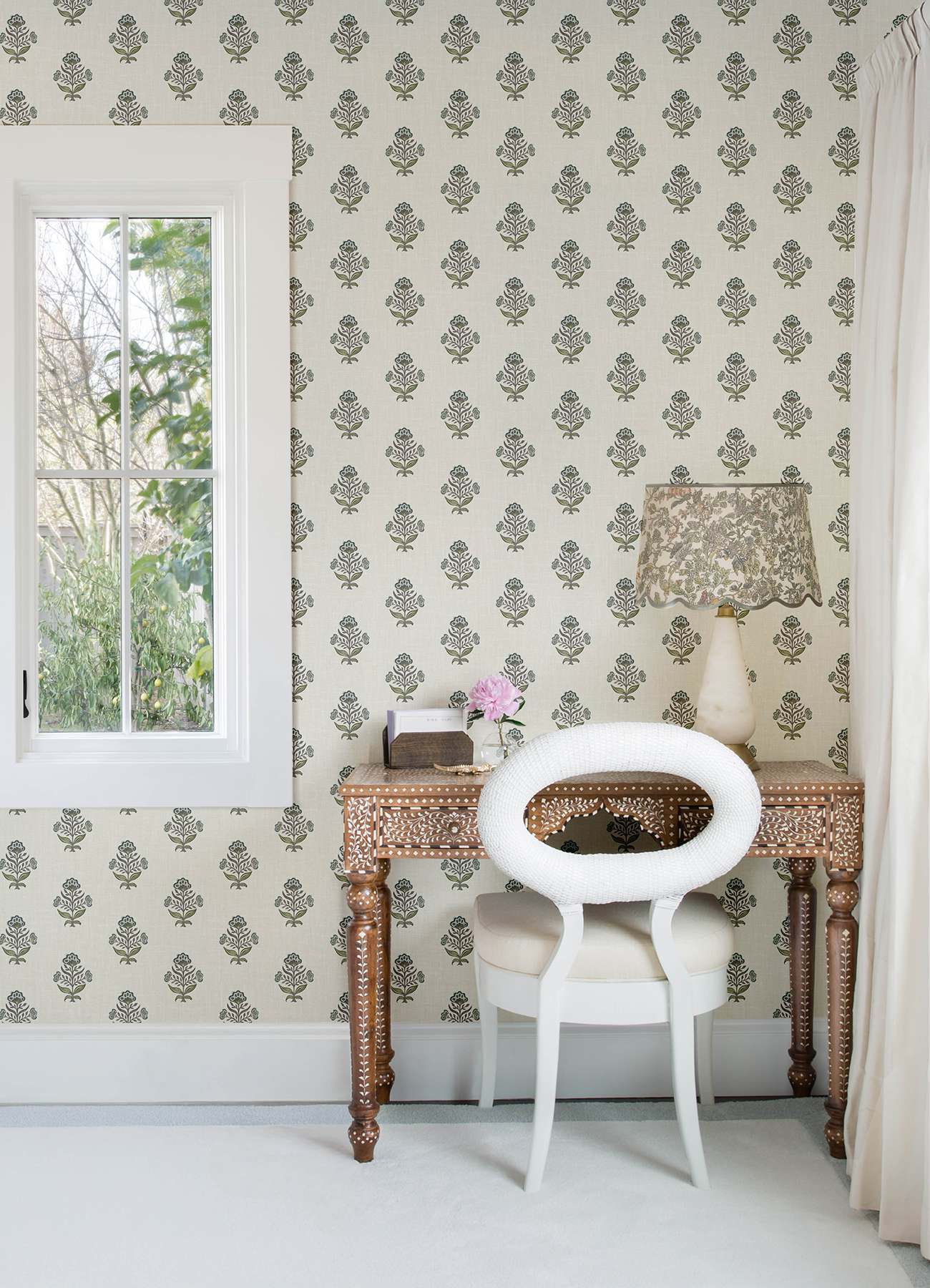 Hollyhock Aqua Floral Crest Wallpaper