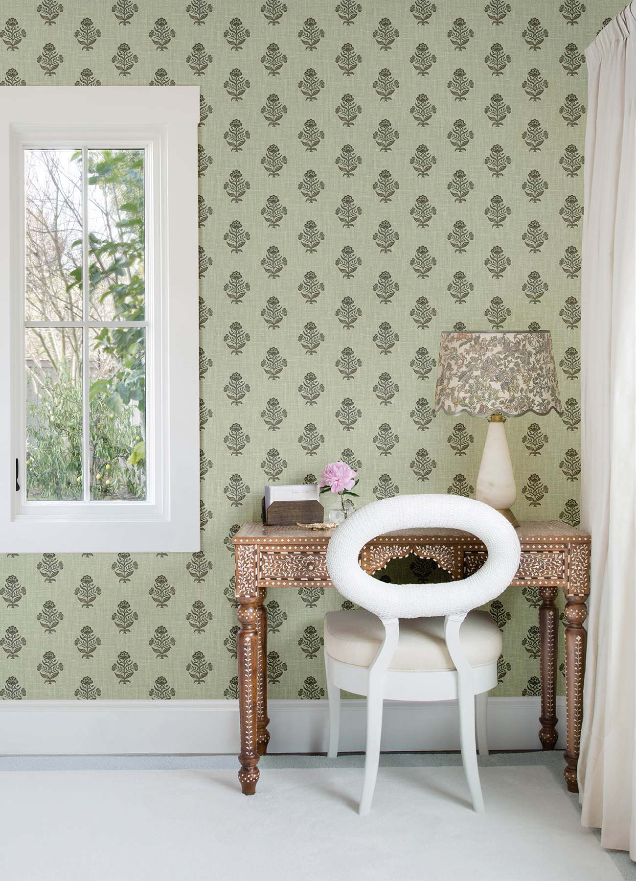 Hollyhock Green Floral Crest Wallpaper