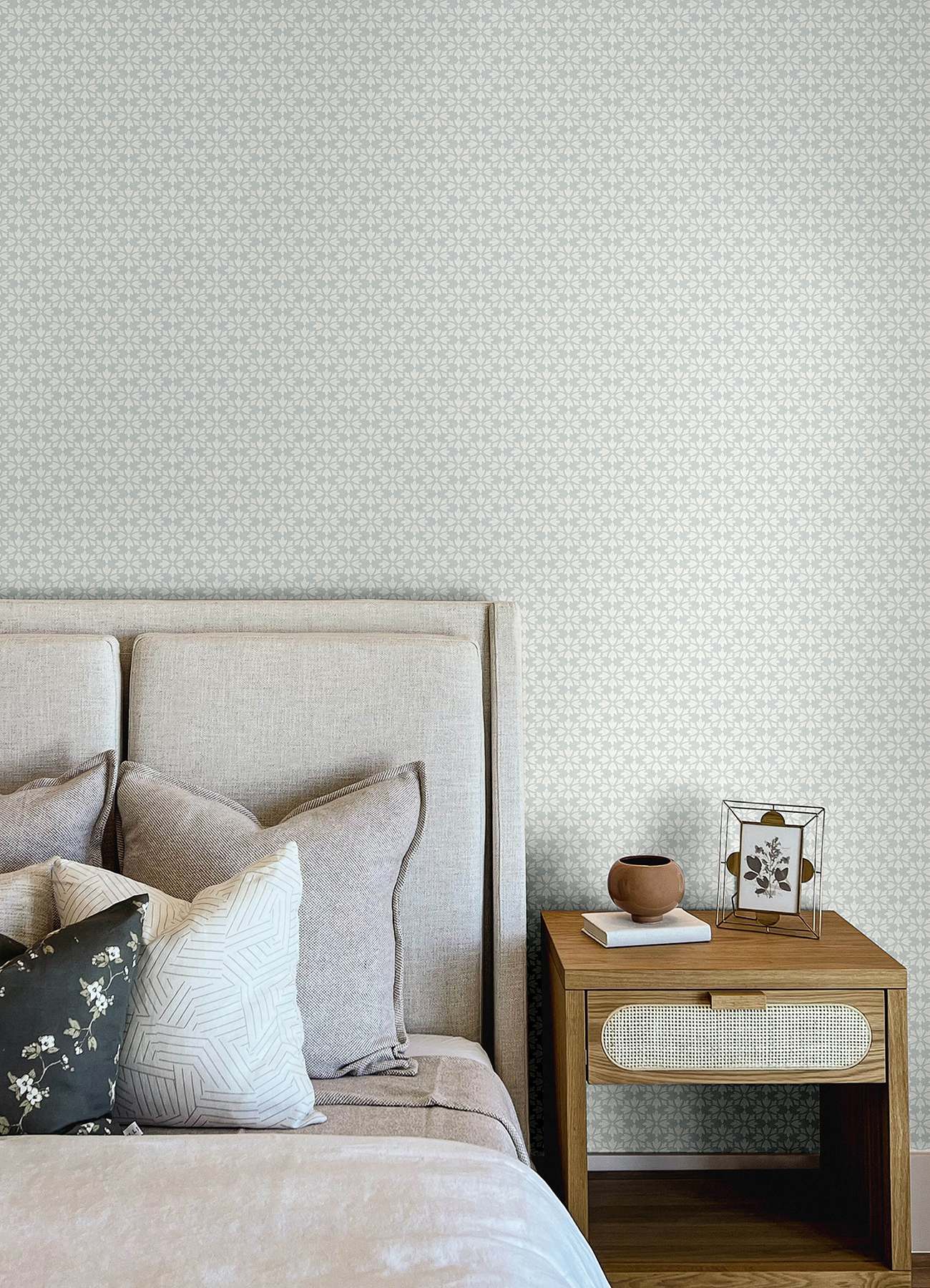 Phlox Light Blue Floral Stamp Wallpaper