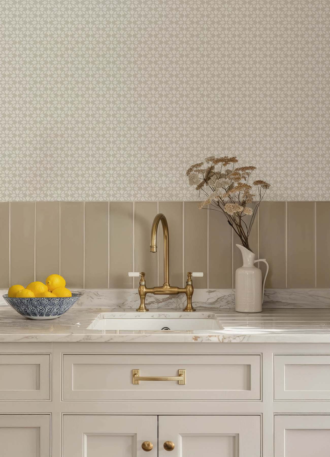Phlox Grey Floral Stamp Wallpaper