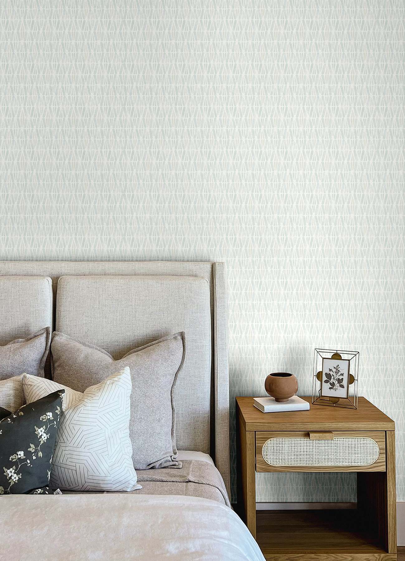 Nabi Aqua Geometric Wallpaper