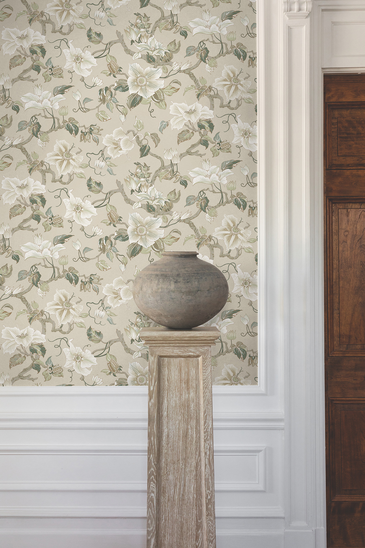 Marguerite Vine Taupe Wallpaper