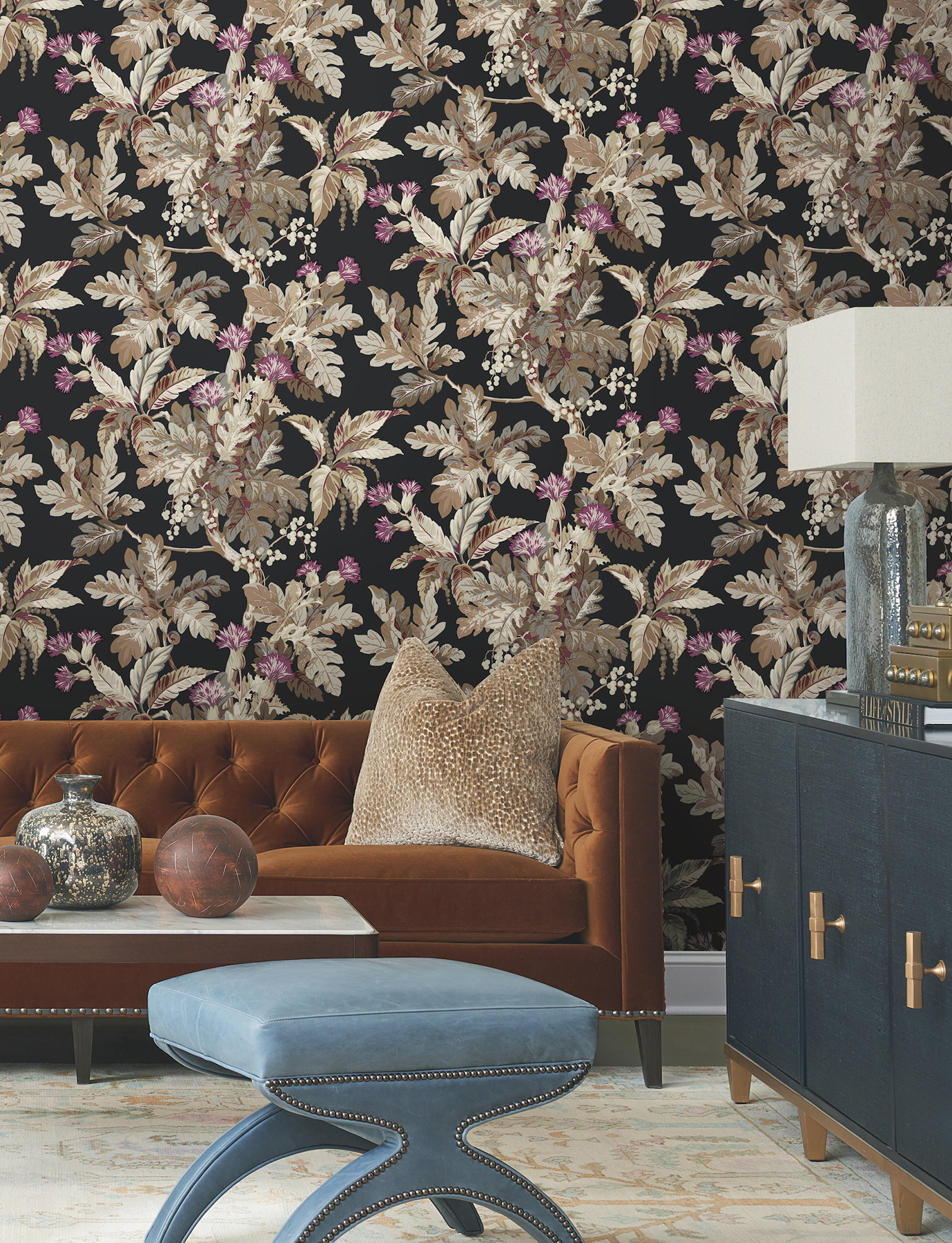 Briarwood Black Wallpaper