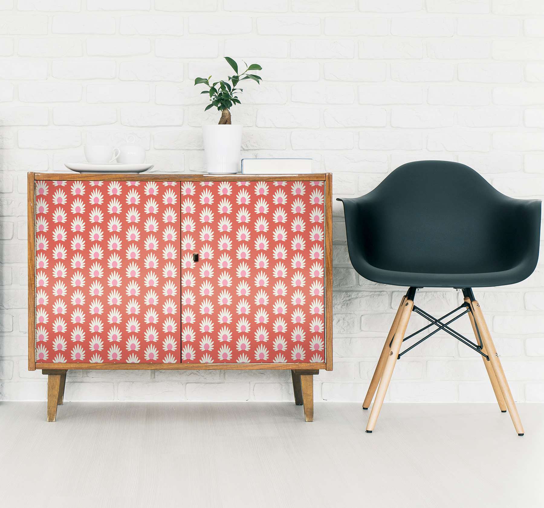 Valentino Fleur Peel & Stick Wallpaper