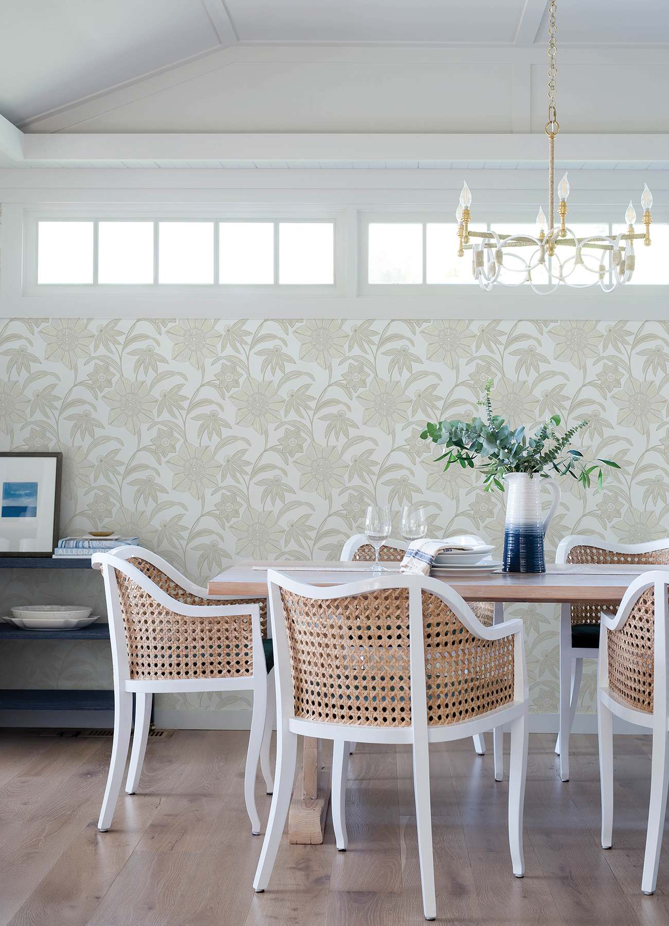 Star Flower Beige Floral Trail Wallpaper