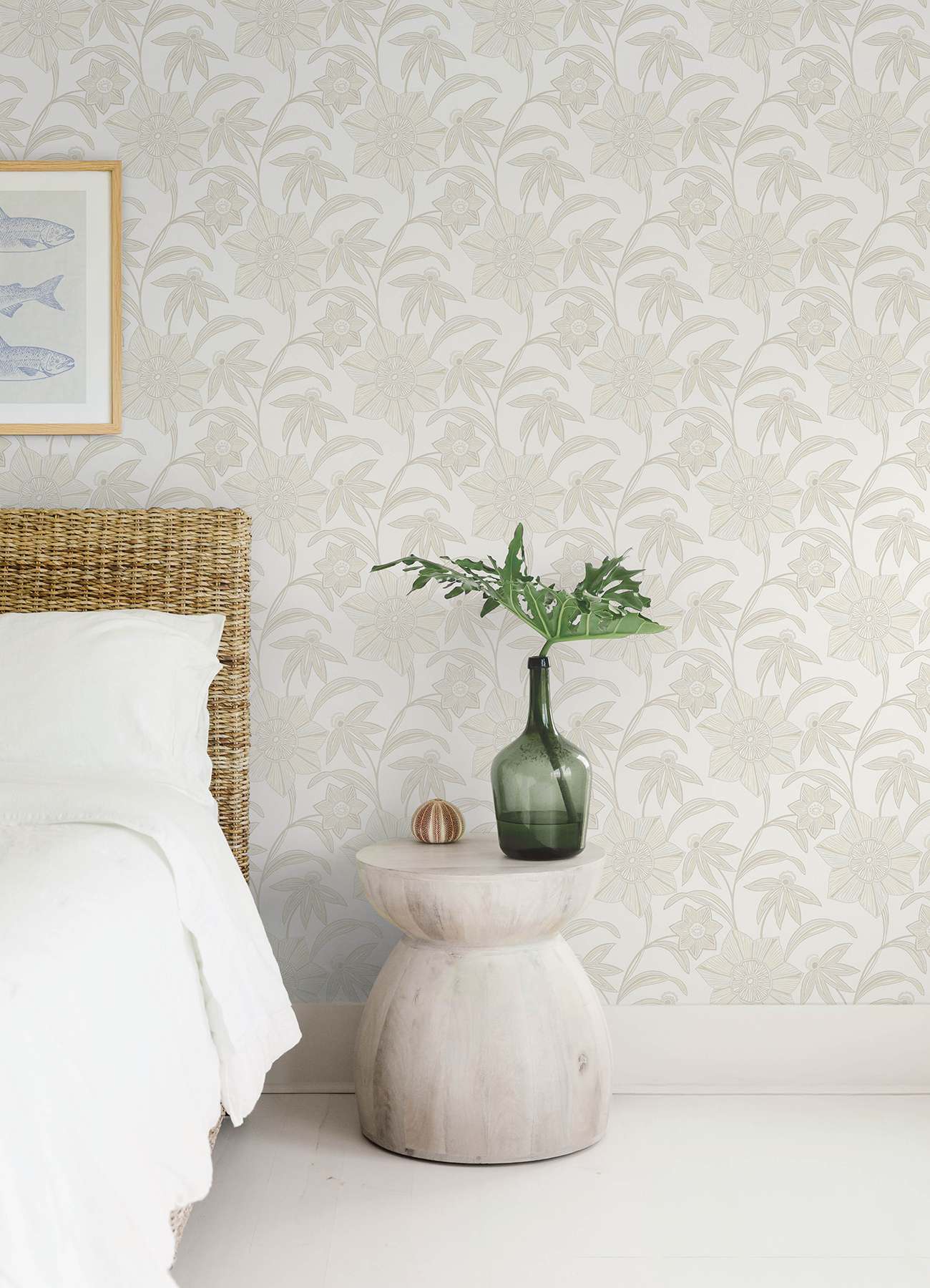 Star Flower Beige Floral Trail Wallpaper