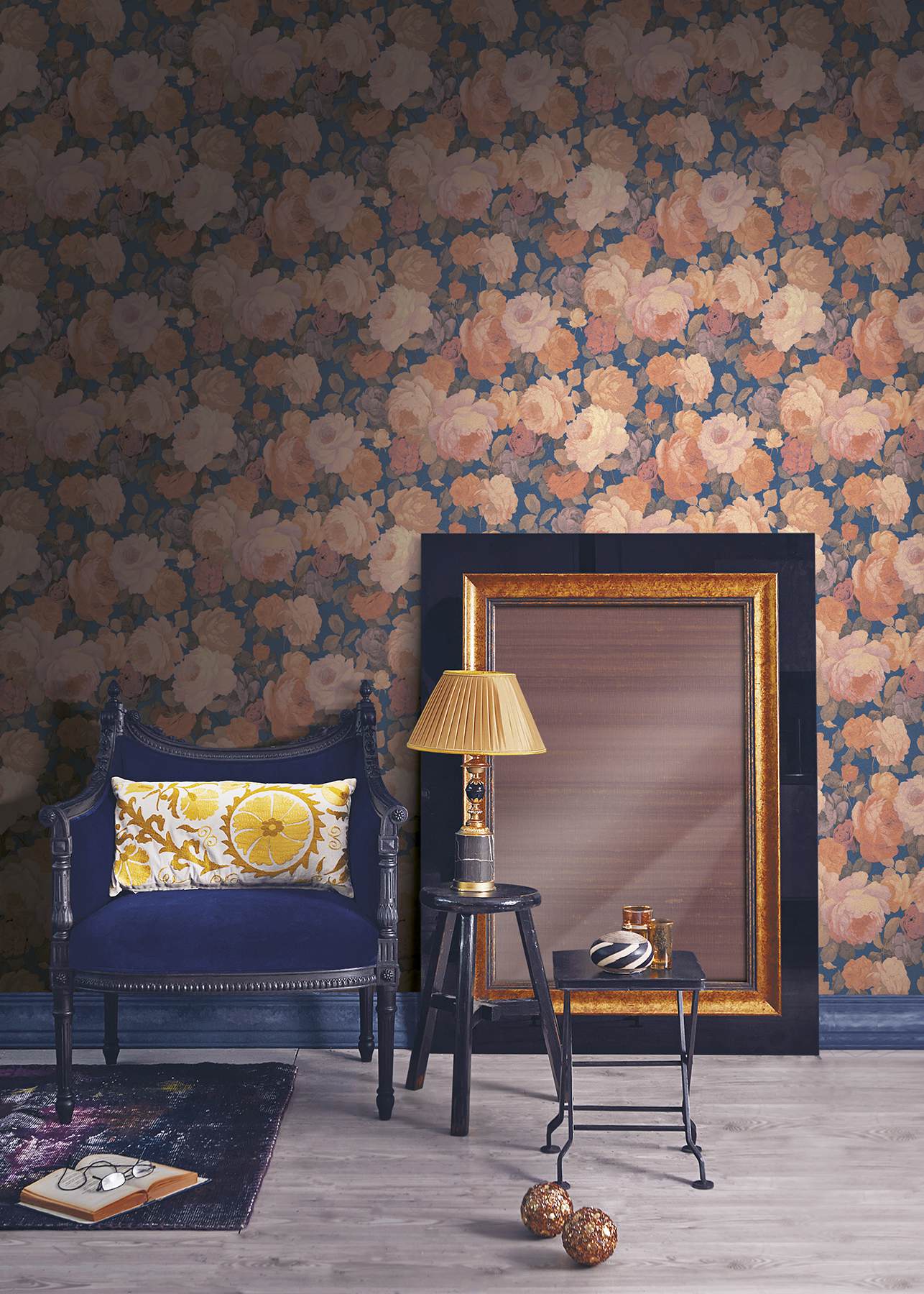 Lady Pink Floral Wallpaper