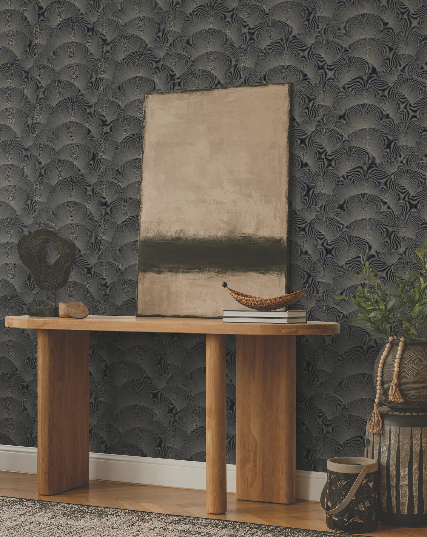 Morning Shell Black & Grey Wallpaper