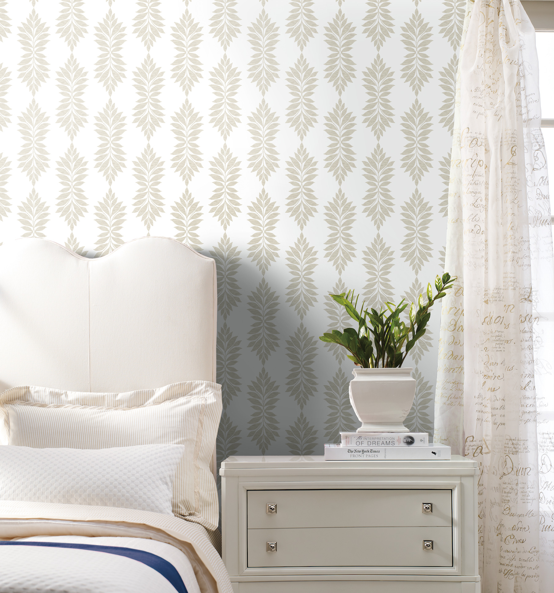 Broadsands Botanica Beige Wallpaper