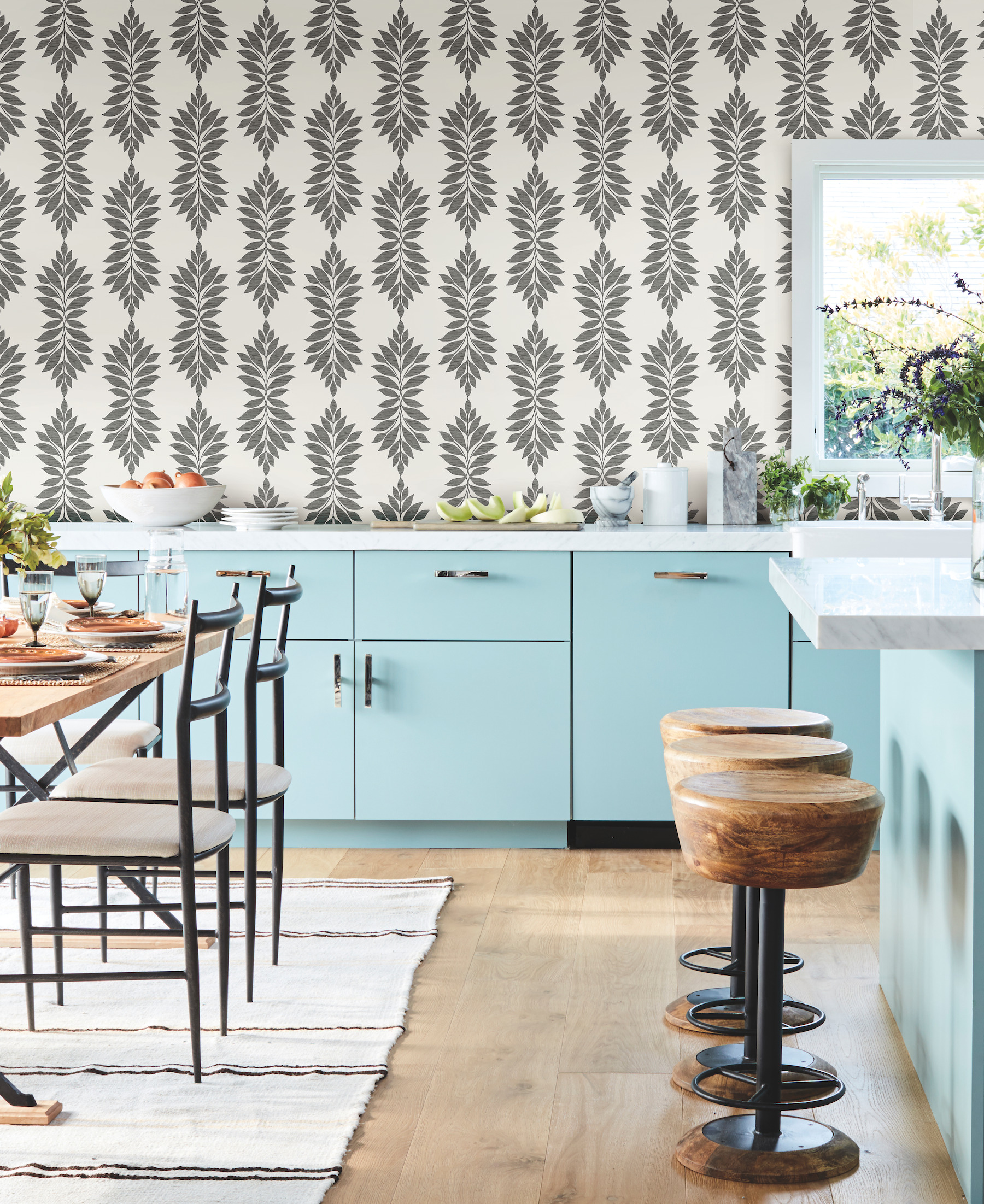 Broadsands Botanica Grey & Off White Wallpaper