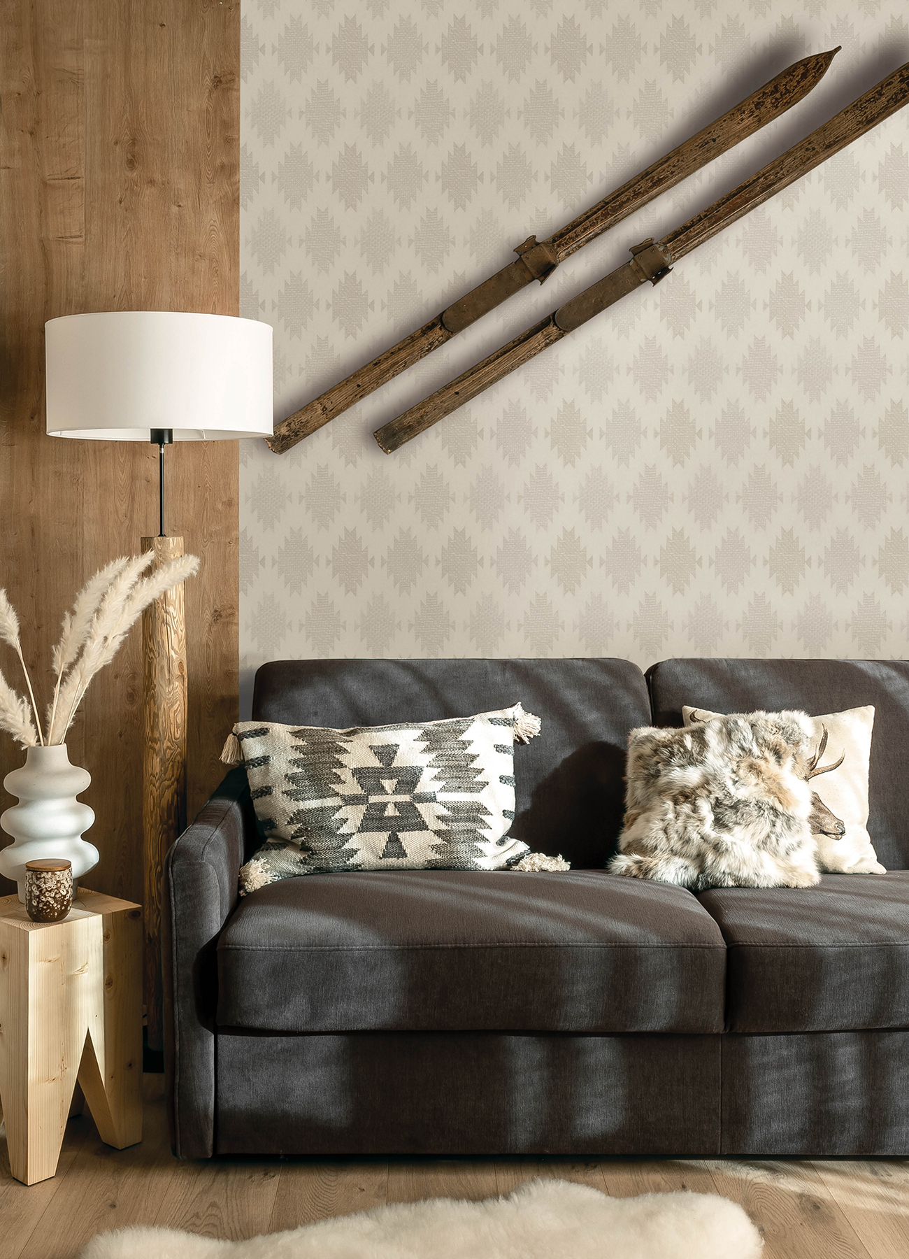 Stitched Heirloom White Wallpaper