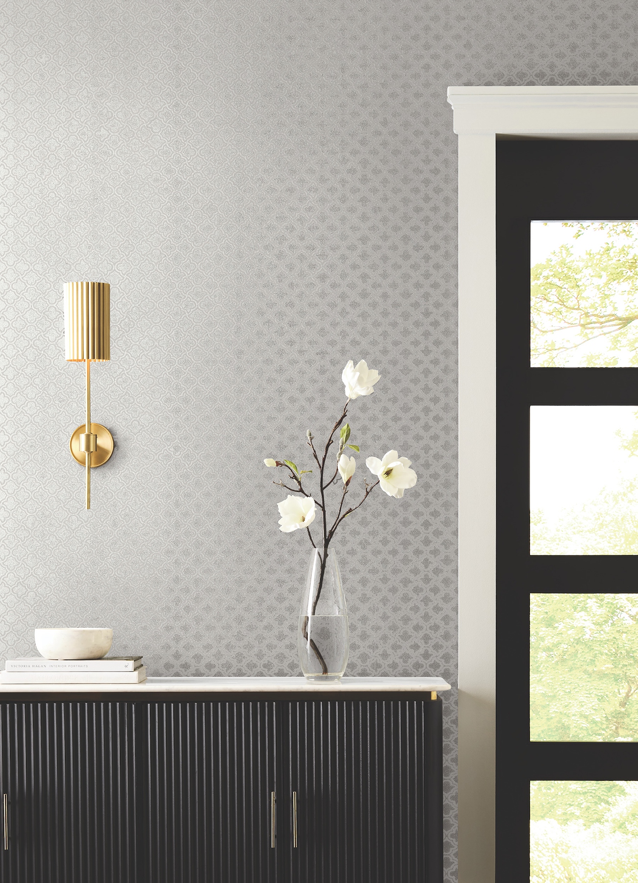 Uptown Glam White Wallpaper