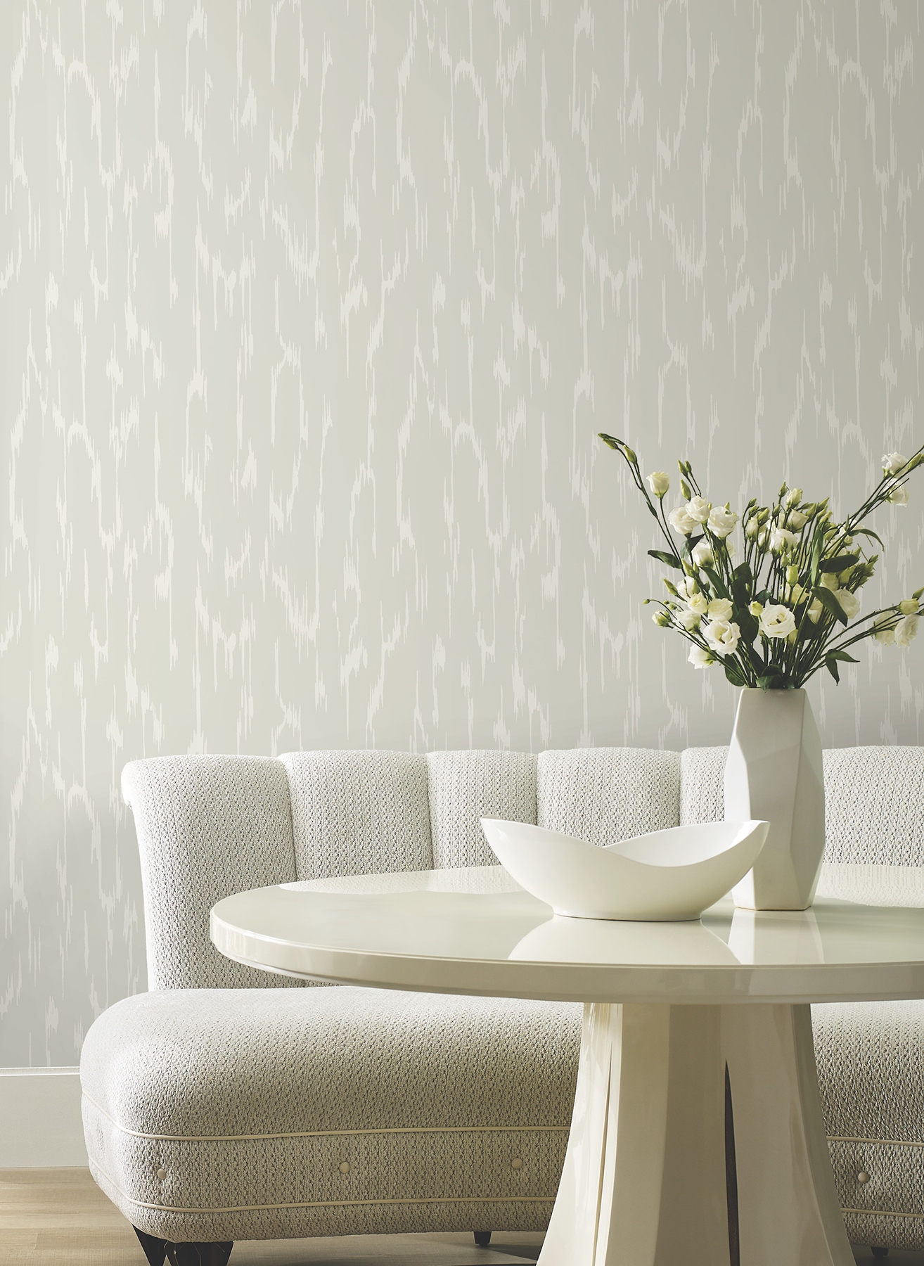 Flowing Light Grey Wallpaper