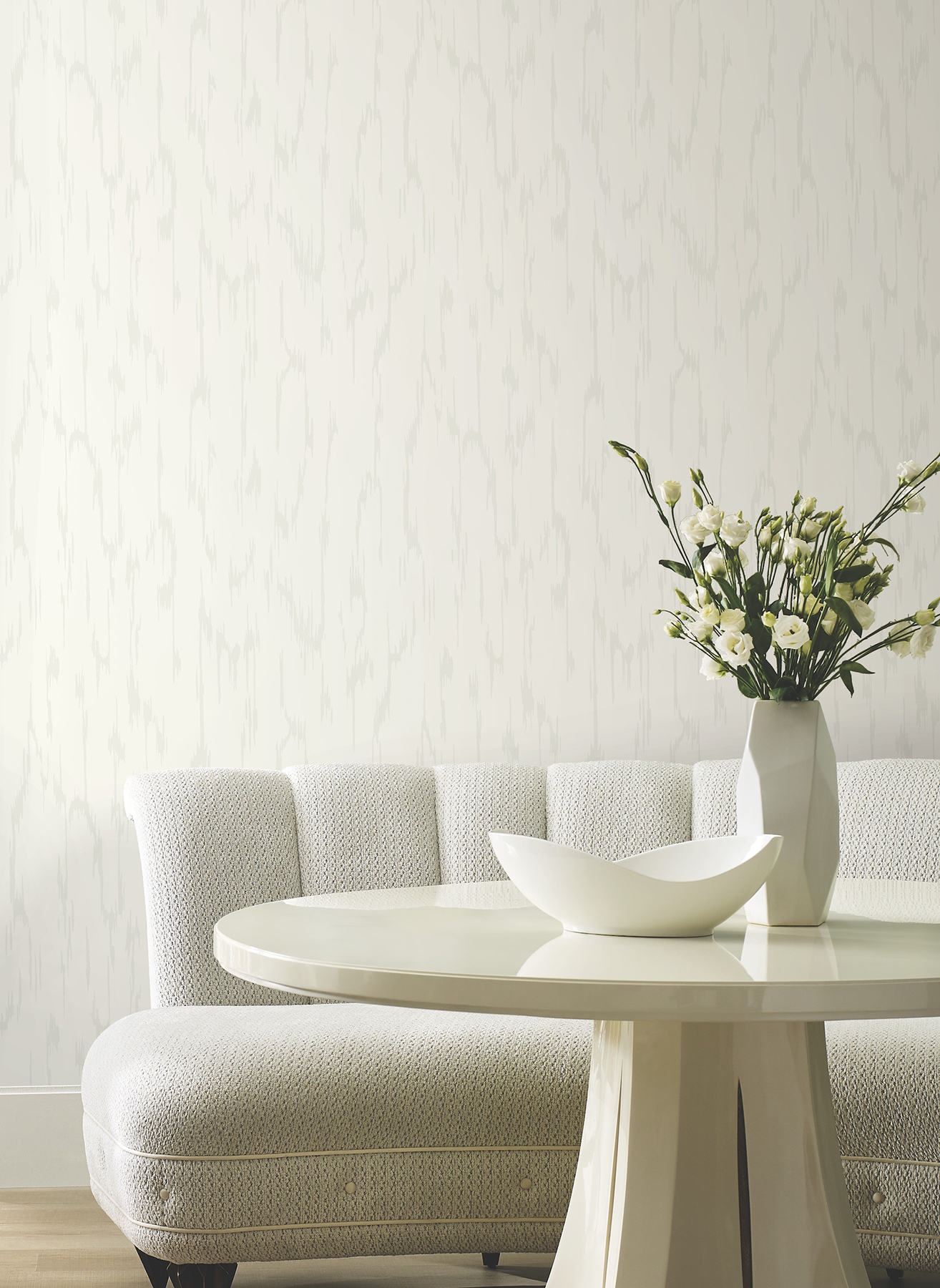 Flowing White Wallpaper